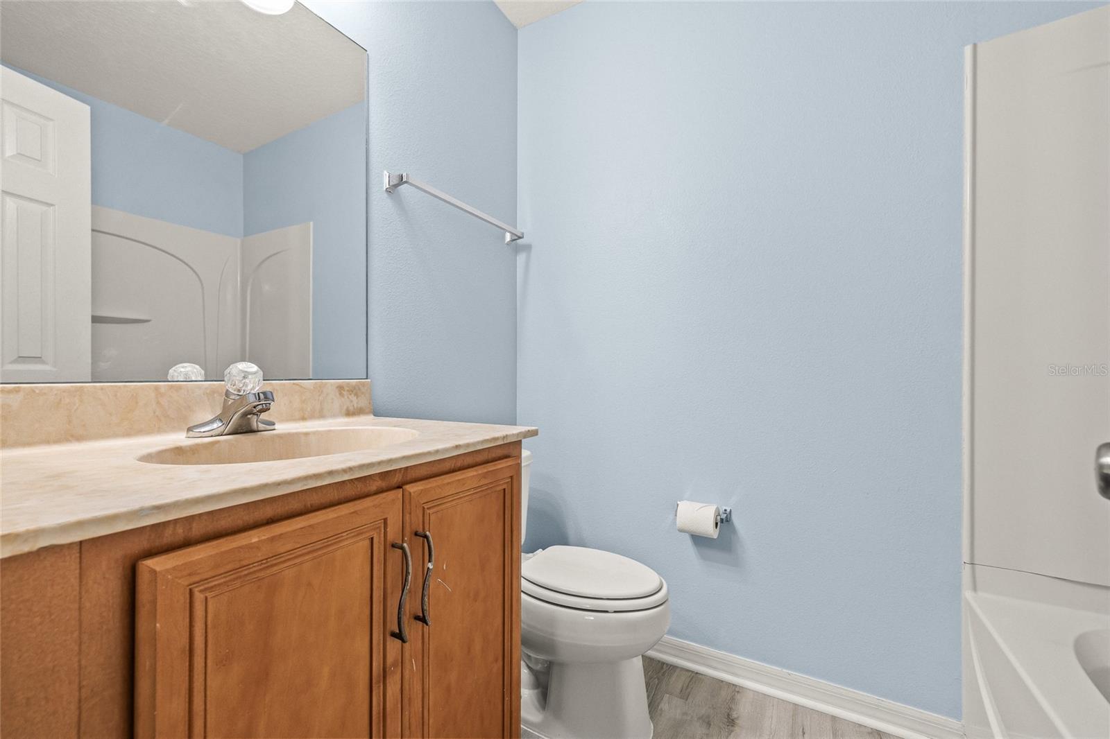 8120 SILENT CREEK DR, TAMPA, FL, 33615