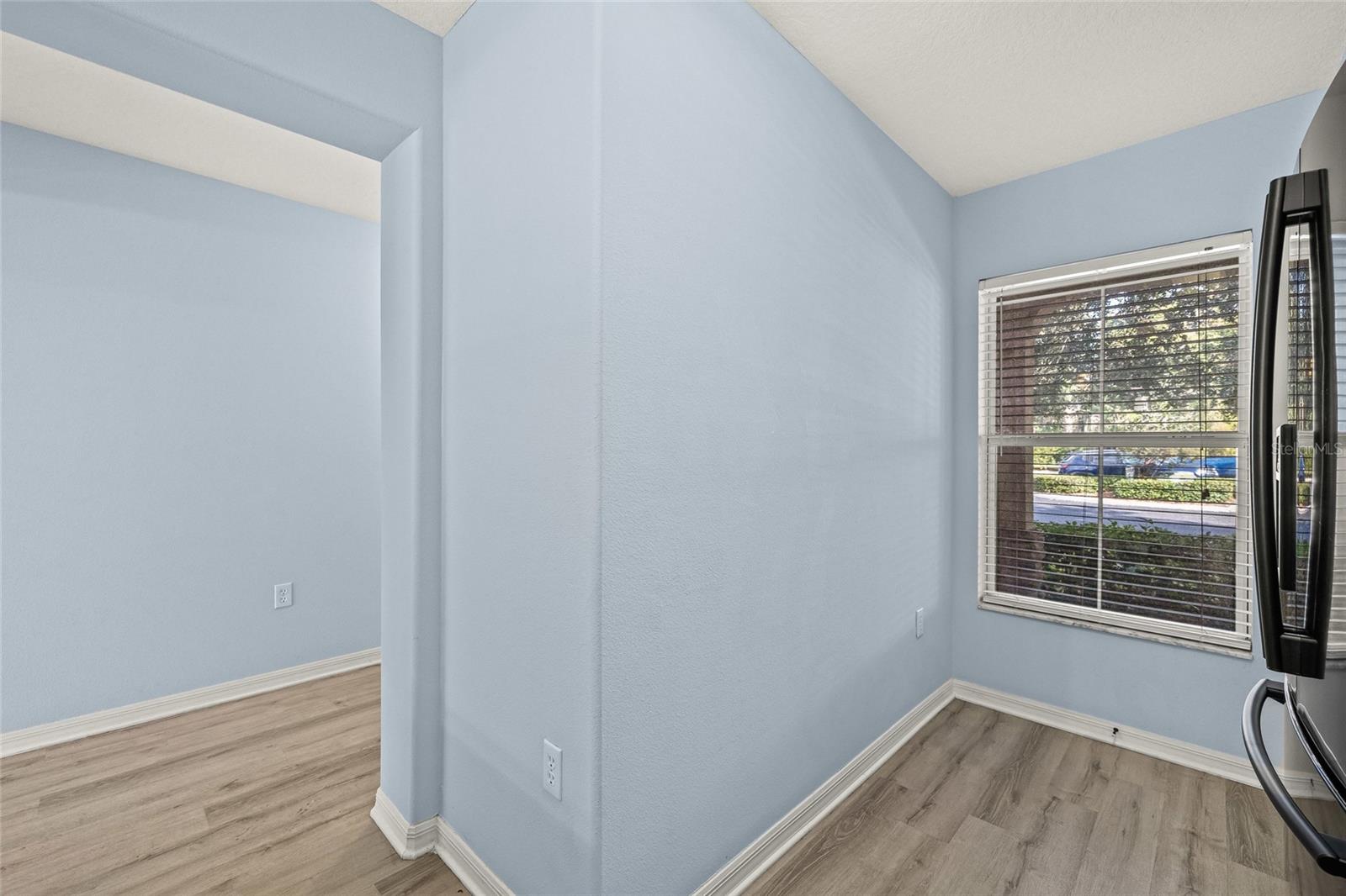 8120 SILENT CREEK DR, TAMPA, FL, 33615