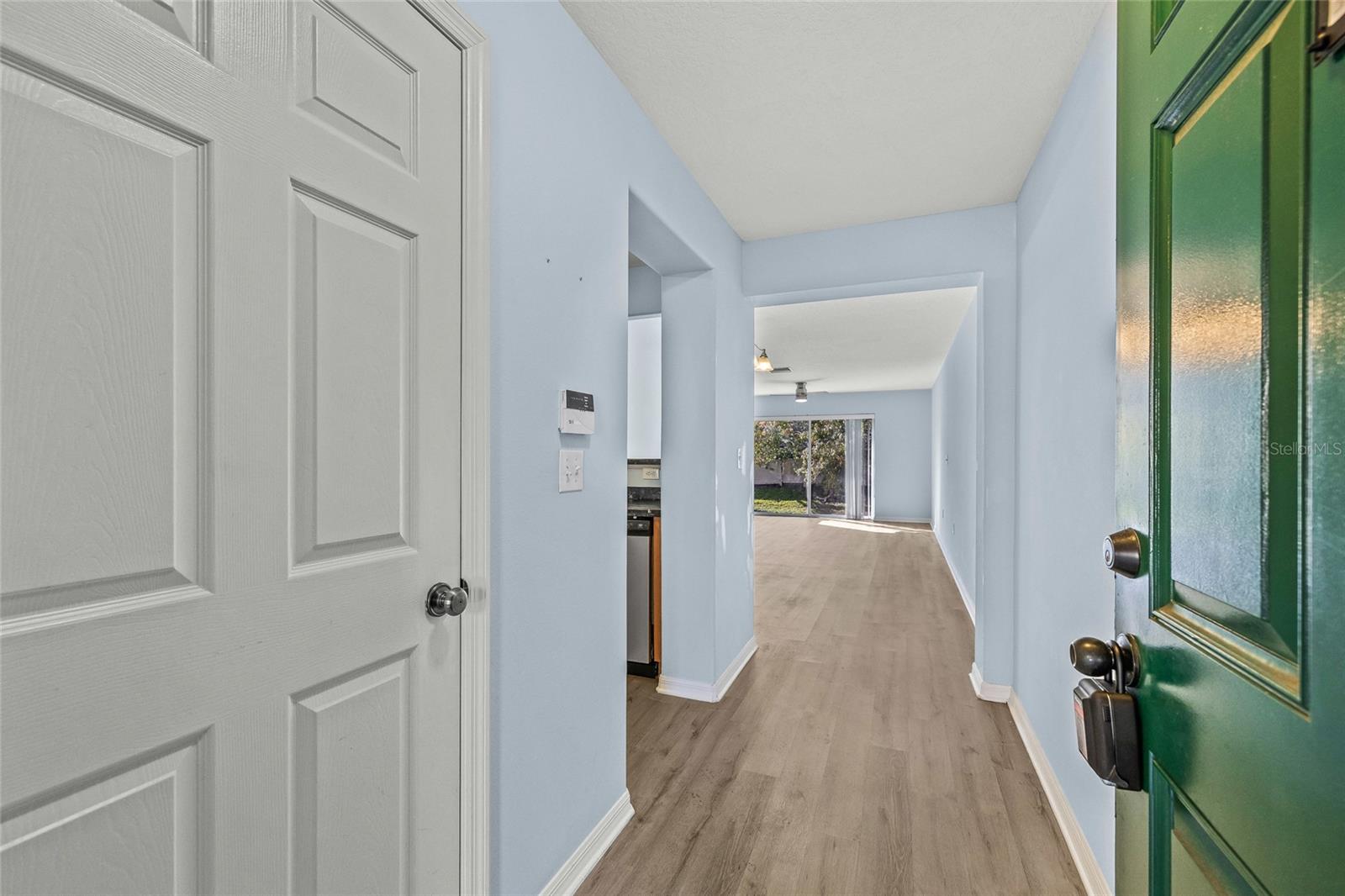 8120 SILENT CREEK DR, TAMPA, FL, 33615