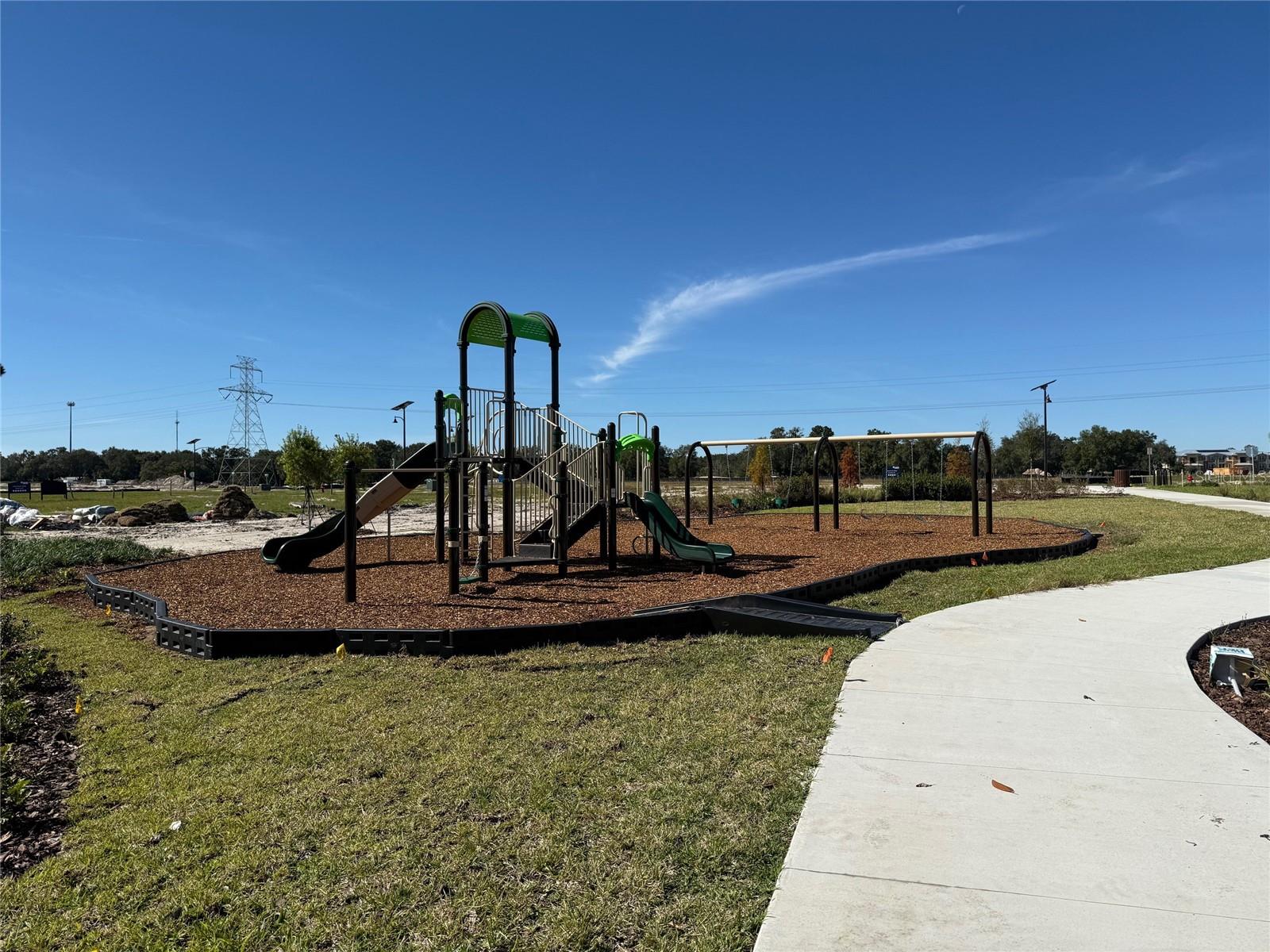 1198 PORT BLUE WAY, LADY LAKE, FL, 32159