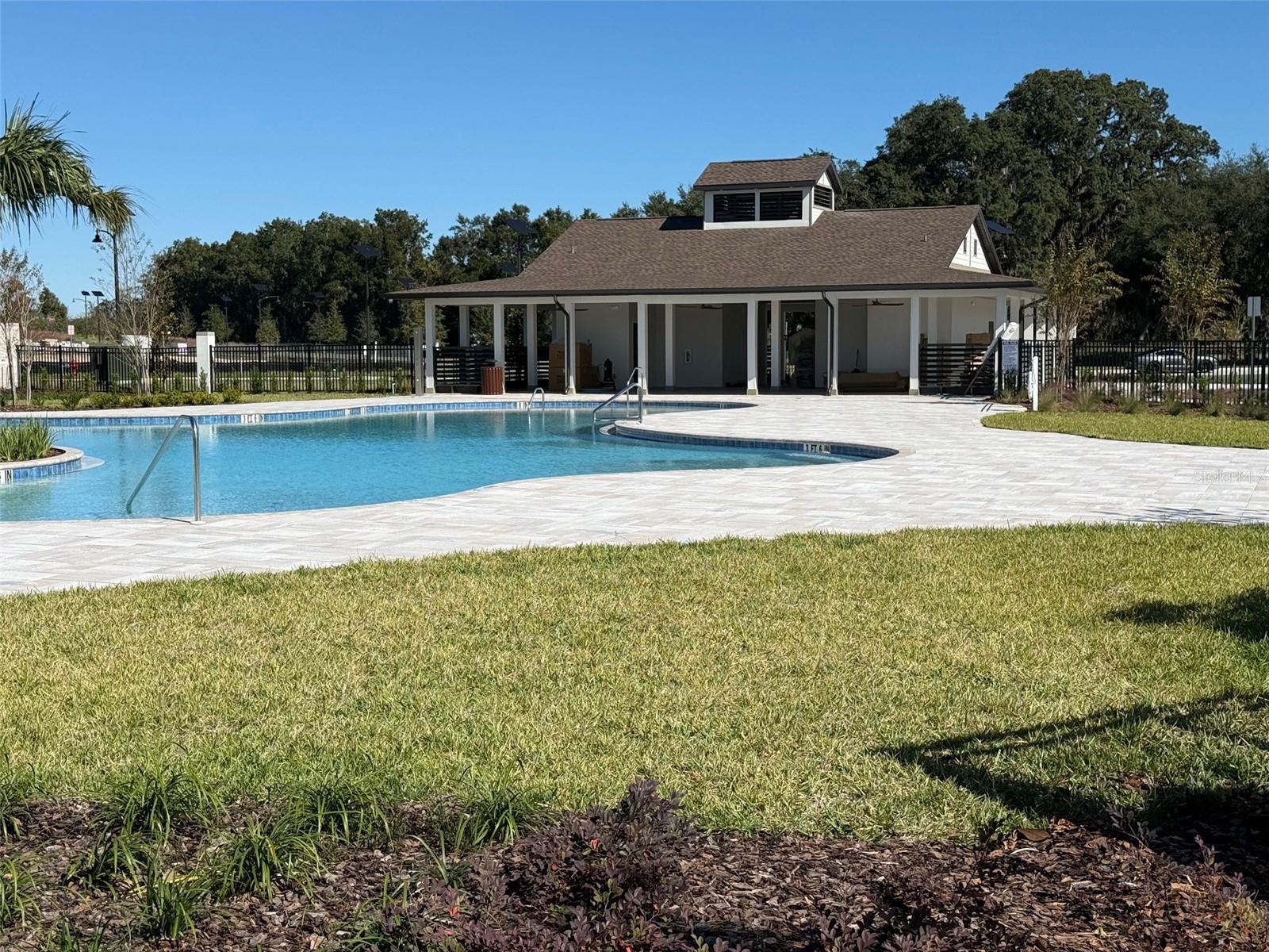 1198 PORT BLUE WAY, LADY LAKE, FL, 32159