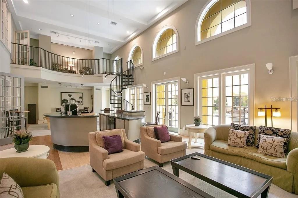 860 N ORANGE AVE #435, ORLANDO, FL, 32801