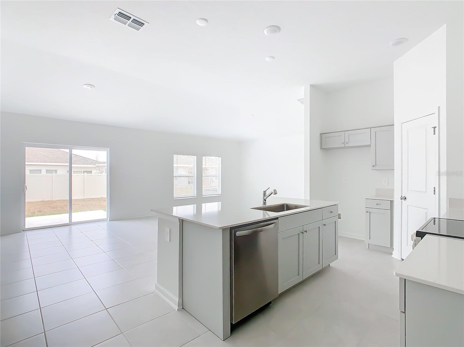 421 SANDBAR LN, HAINES CITY, FL, 33844