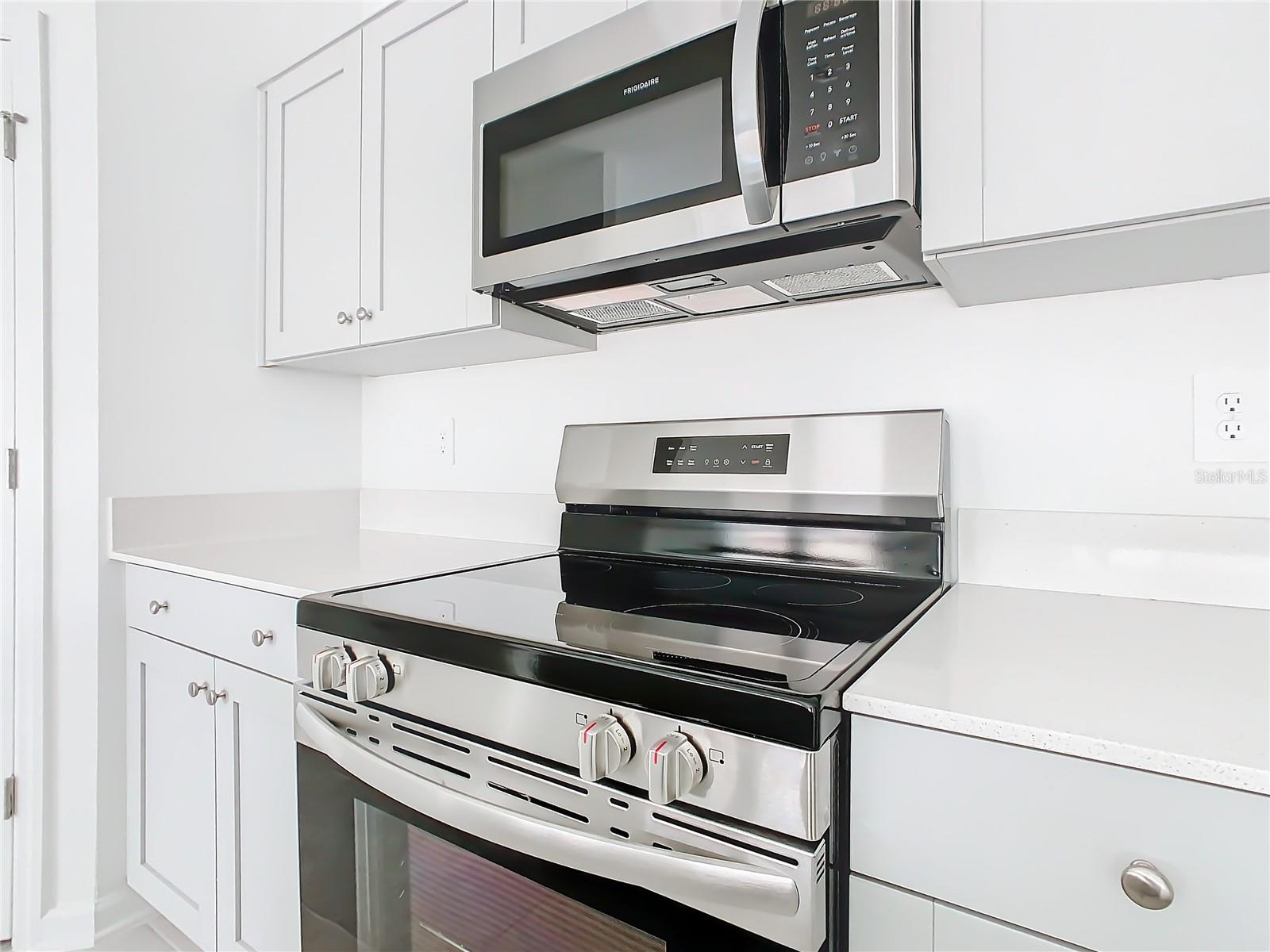 421 SANDBAR LN, HAINES CITY, FL, 33844