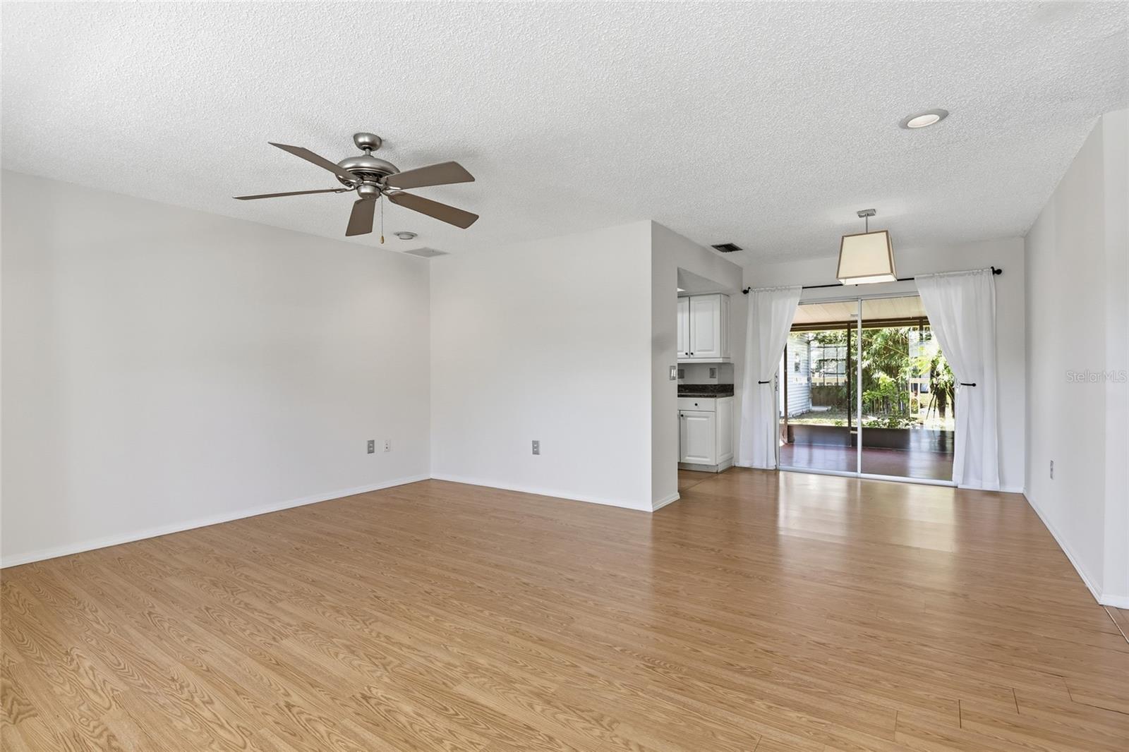 3305 ISLAND DATE CIR, SARASOTA, FL, 34232