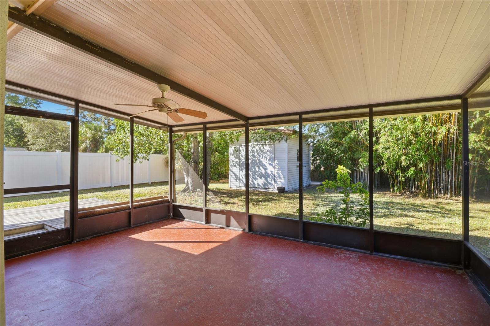 3305 ISLAND DATE CIR, SARASOTA, FL, 34232