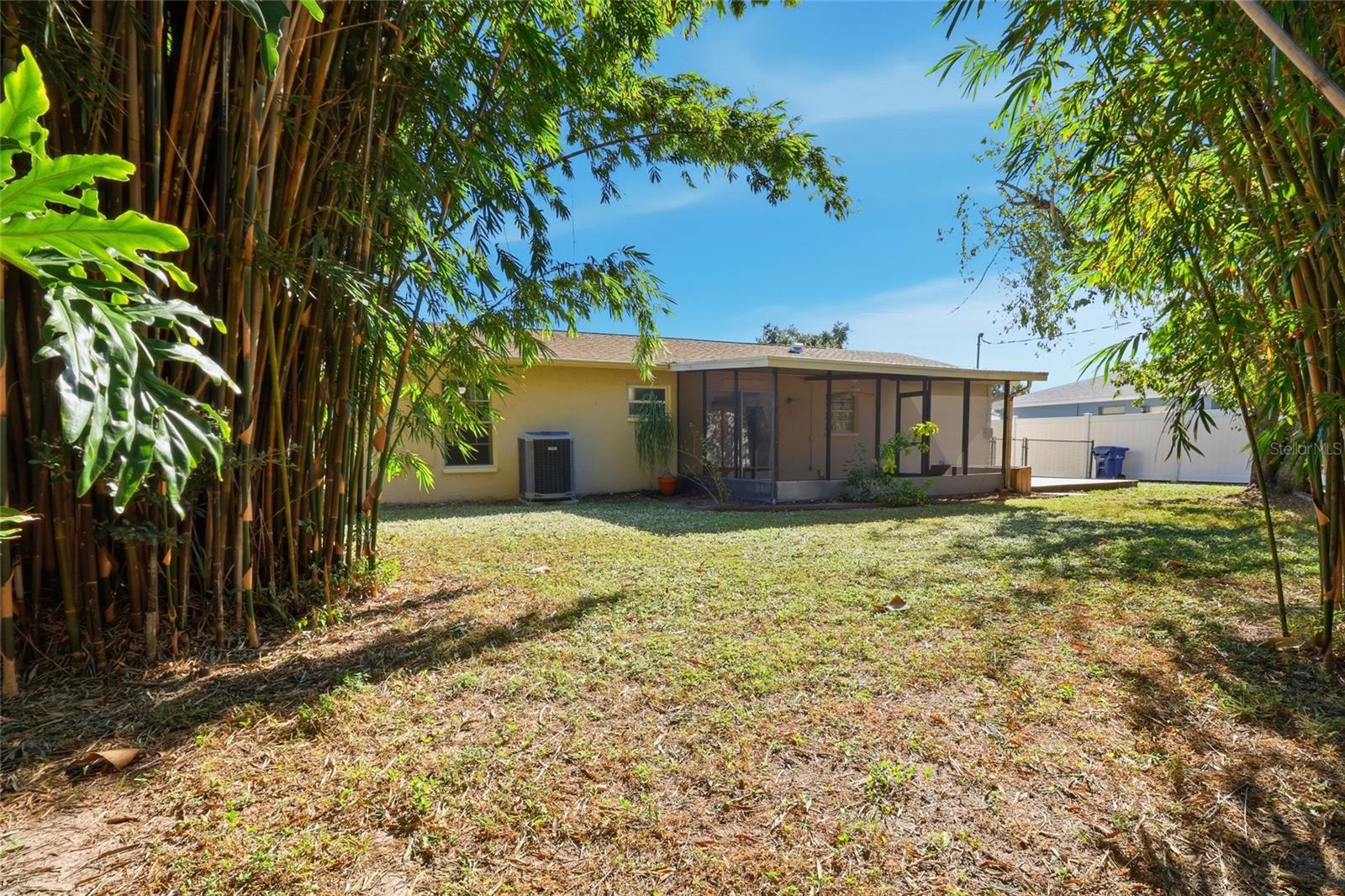 3305 ISLAND DATE CIR, SARASOTA, FL, 34232