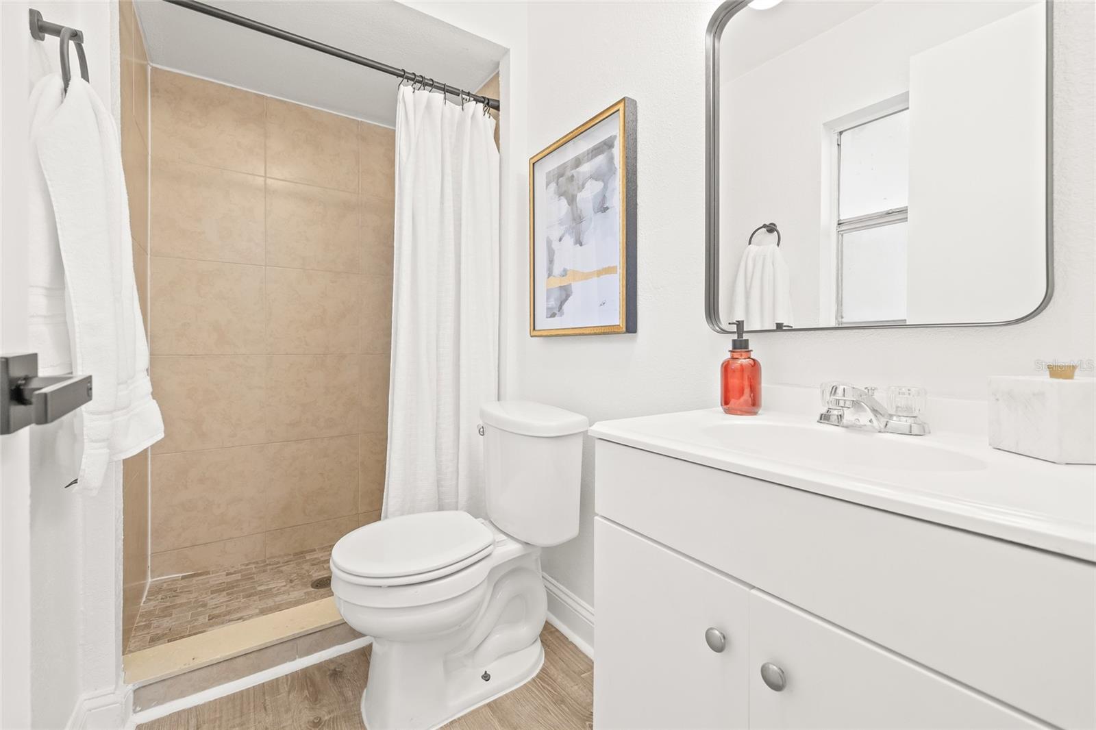 1908 W CHESTNUT ST, TAMPA, FL, 33607