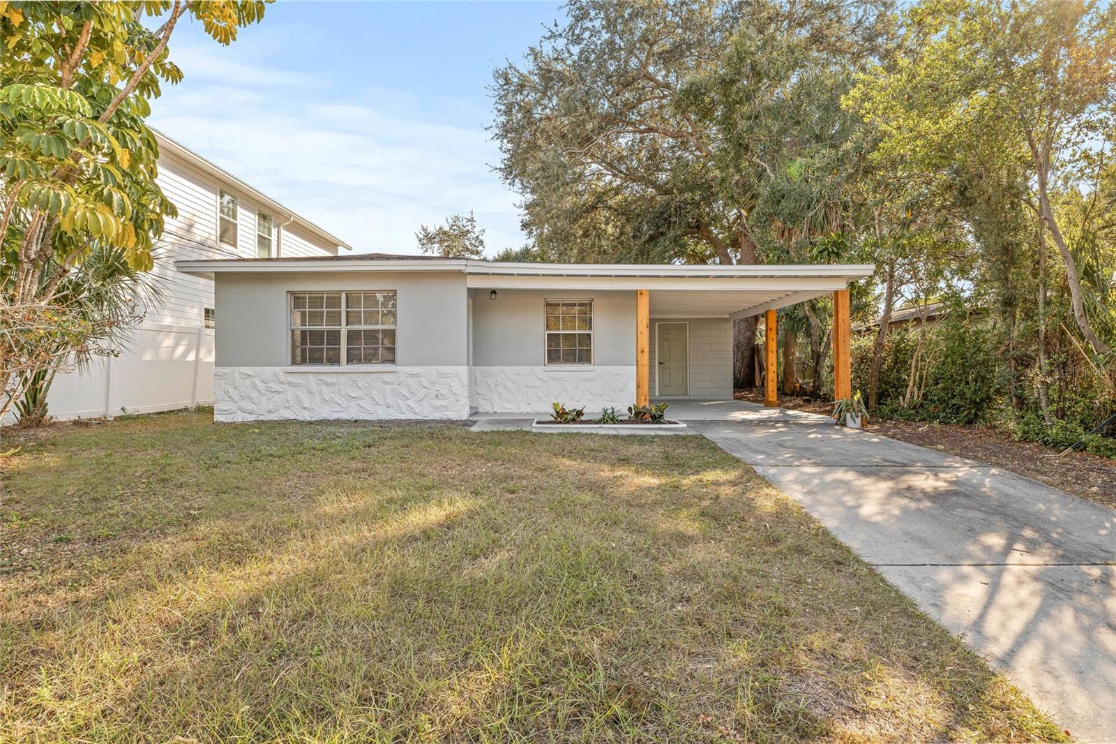 1908 W CHESTNUT ST, TAMPA, FL, 33607