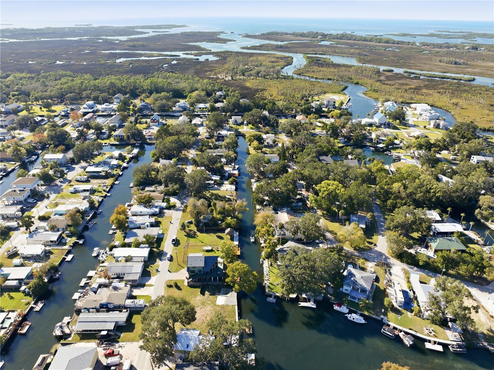 0 CIRCLE DR, WEEKI WACHEE, FL, 34607