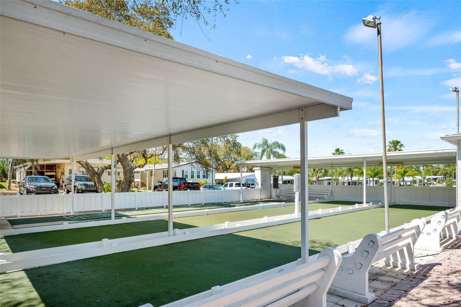 90 RED OAK DR, PALM HARBOR, FL, 34684