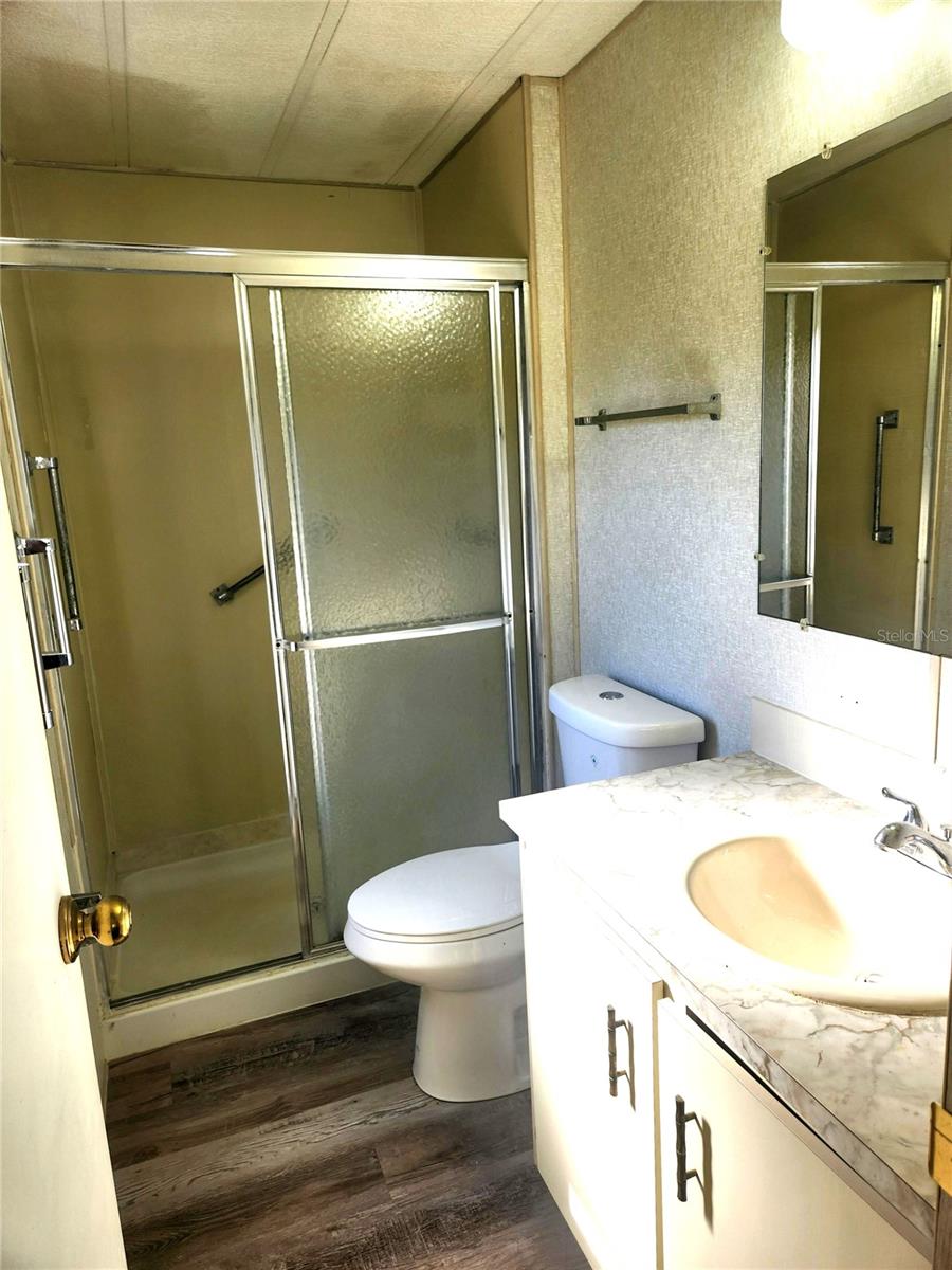 90 RED OAK DR, PALM HARBOR, FL, 34684