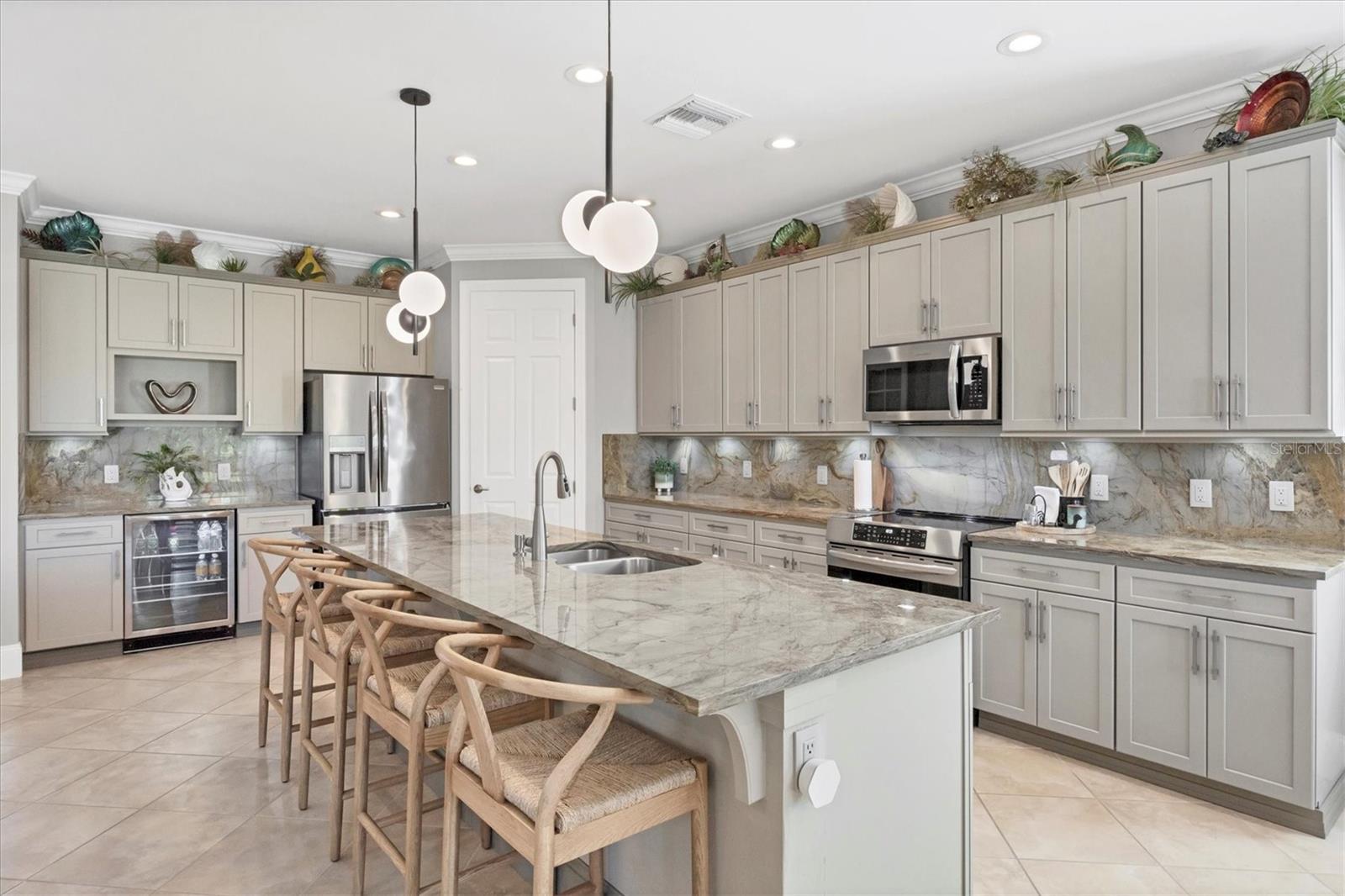 6144 ABACO DR, SARASOTA, FL, 34238