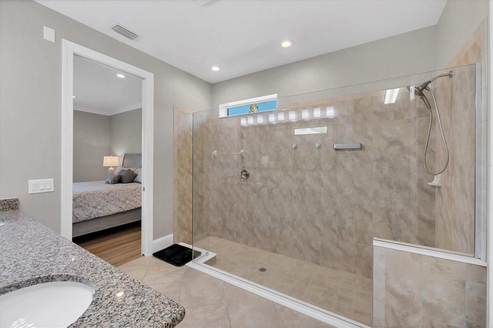 6144 ABACO DR, SARASOTA, FL, 34238