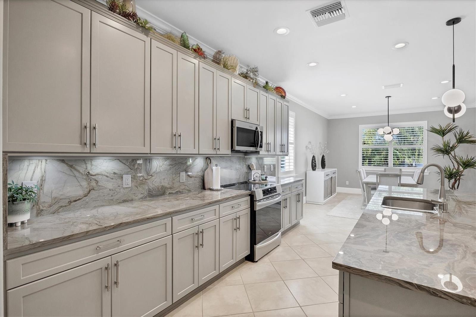 6144 ABACO DR, SARASOTA, FL, 34238