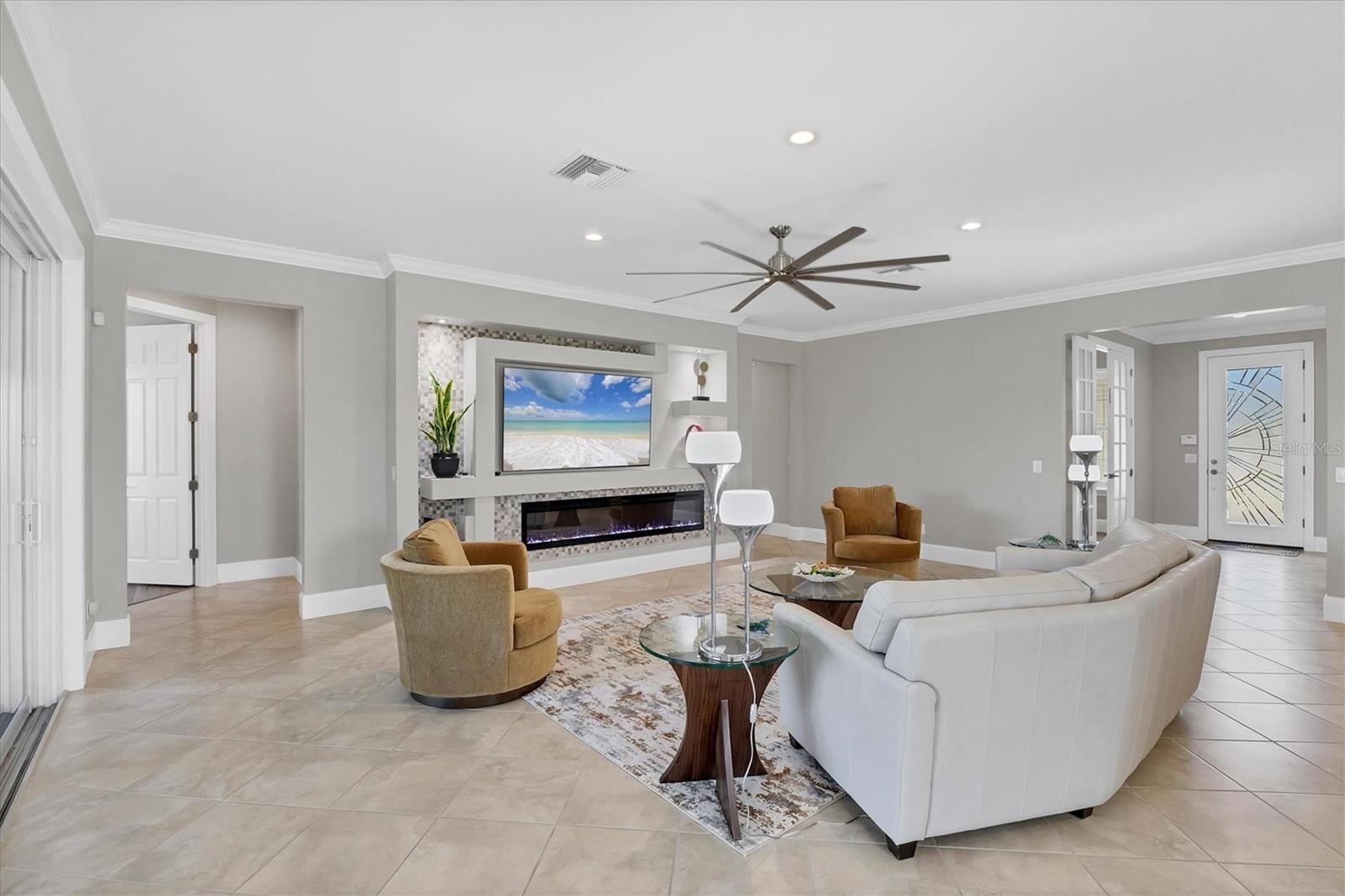 6144 ABACO DR, SARASOTA, FL, 34238