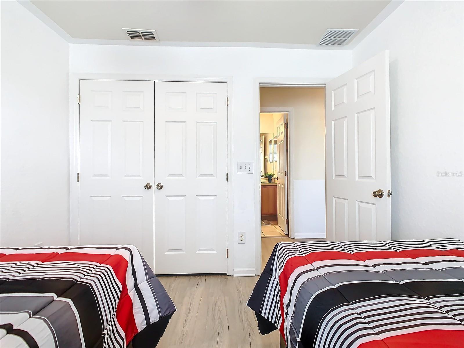 2641 OLD KENT CIR, KISSIMMEE, FL, 34758