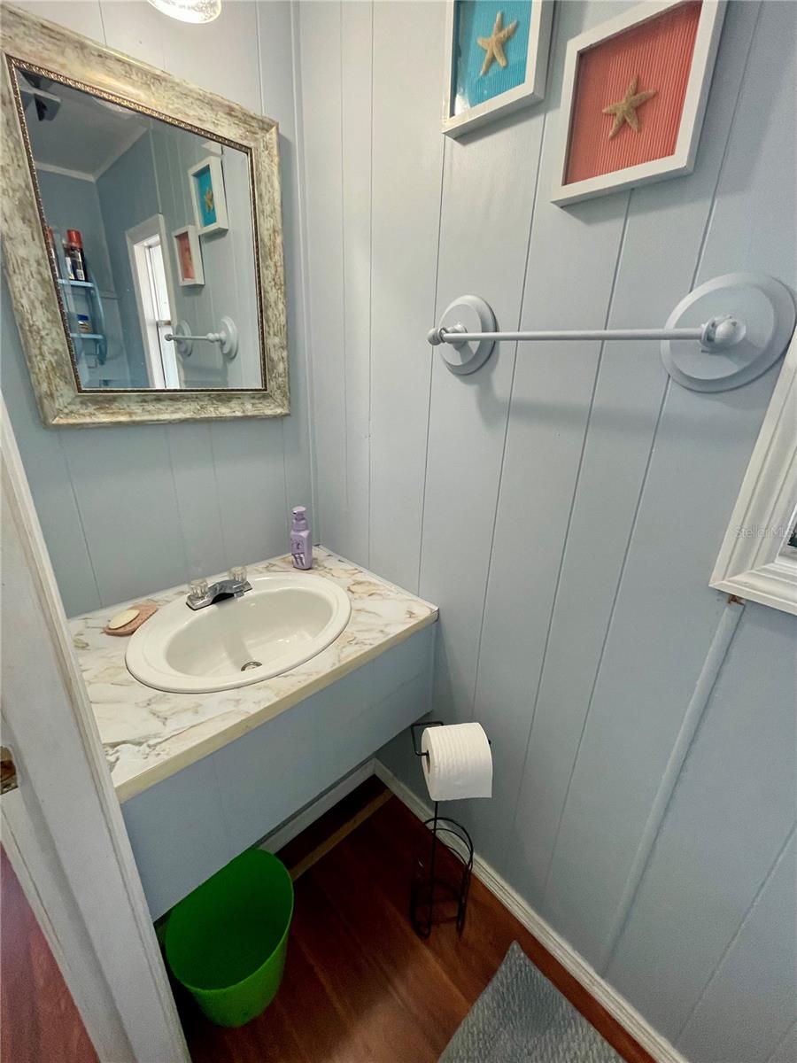 TB8448545 Property Photo