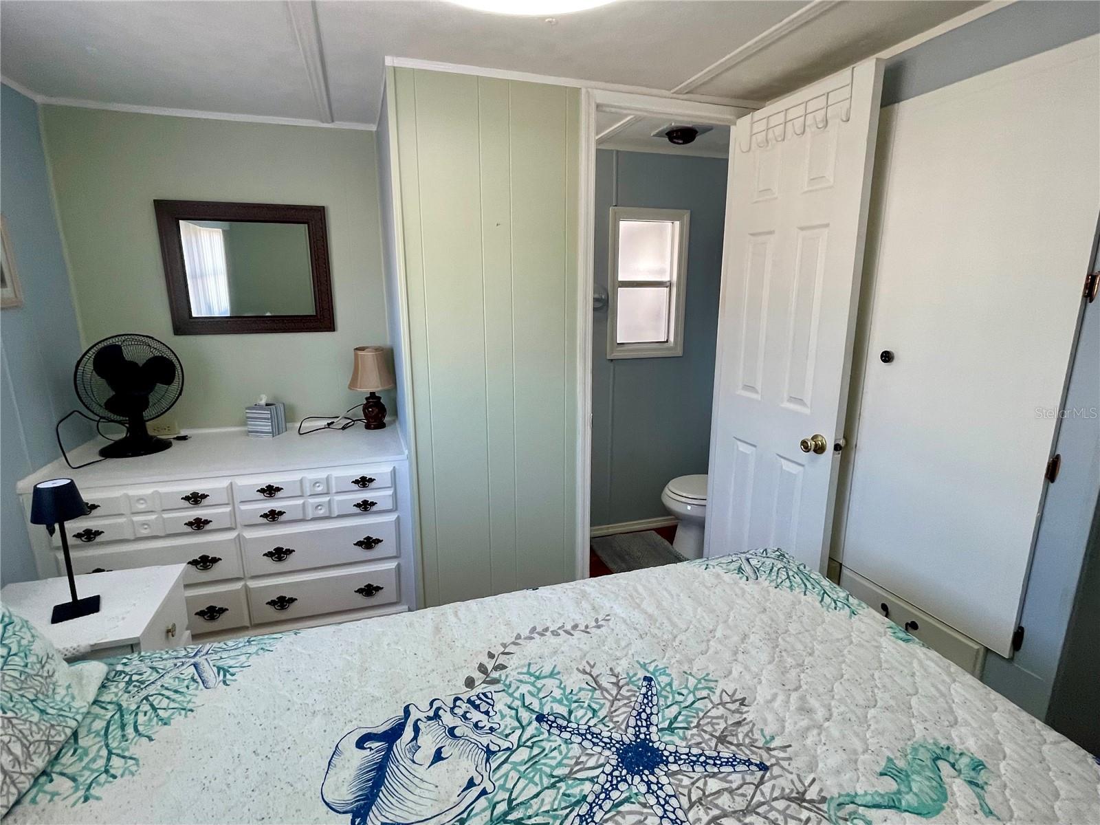 TB8448545 Property Photo