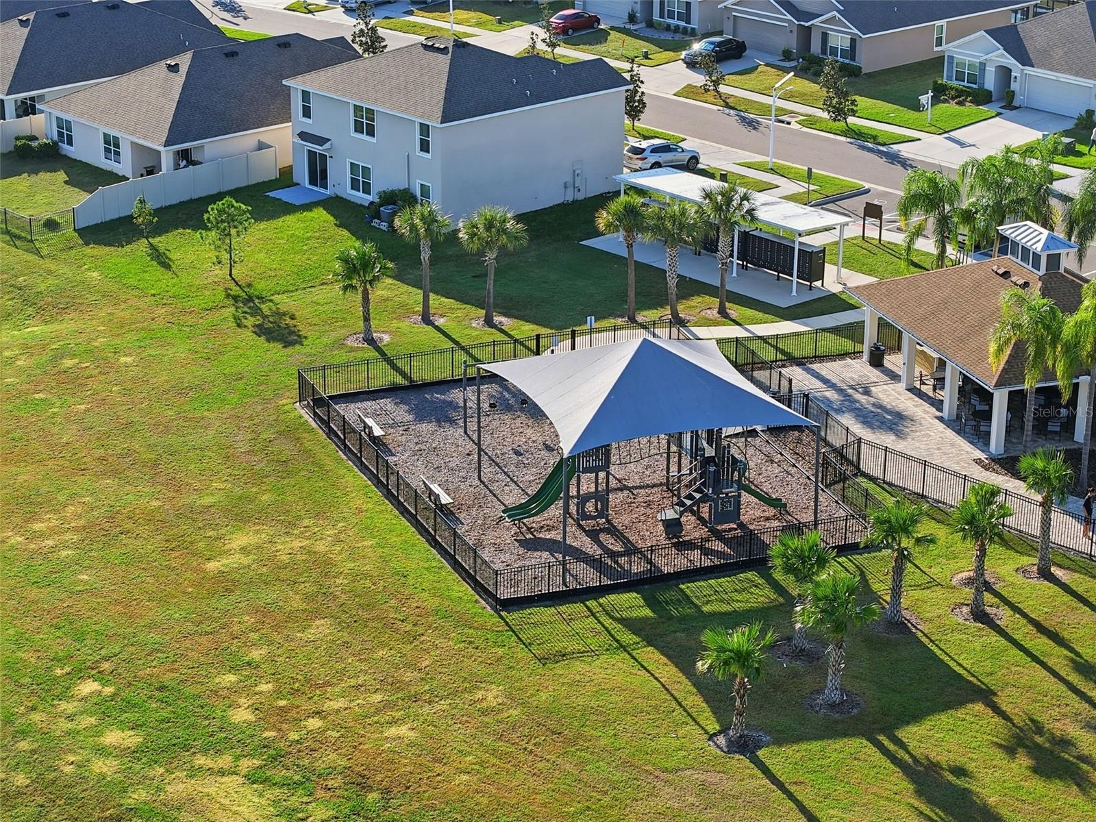 7811 DAVIE RAY DR, ZEPHYRHILLS, FL, 33540