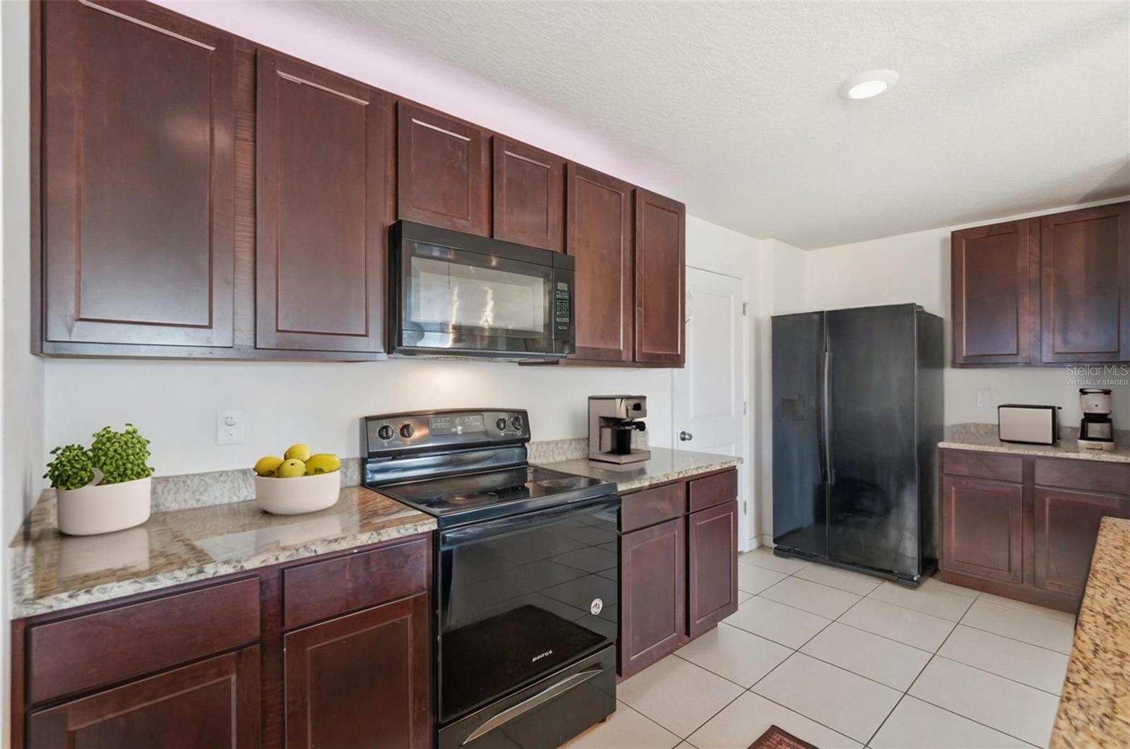 7811 DAVIE RAY DR, ZEPHYRHILLS, FL, 33540