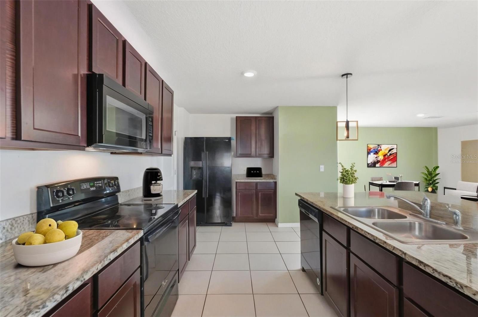 7811 DAVIE RAY DR, ZEPHYRHILLS, FL, 33540