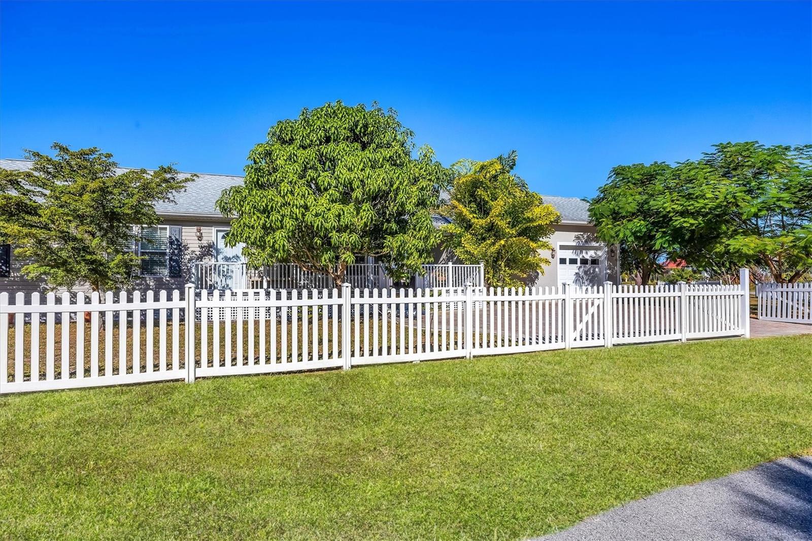 400 ISABEL ST, NORTH PORT, FL, 34287