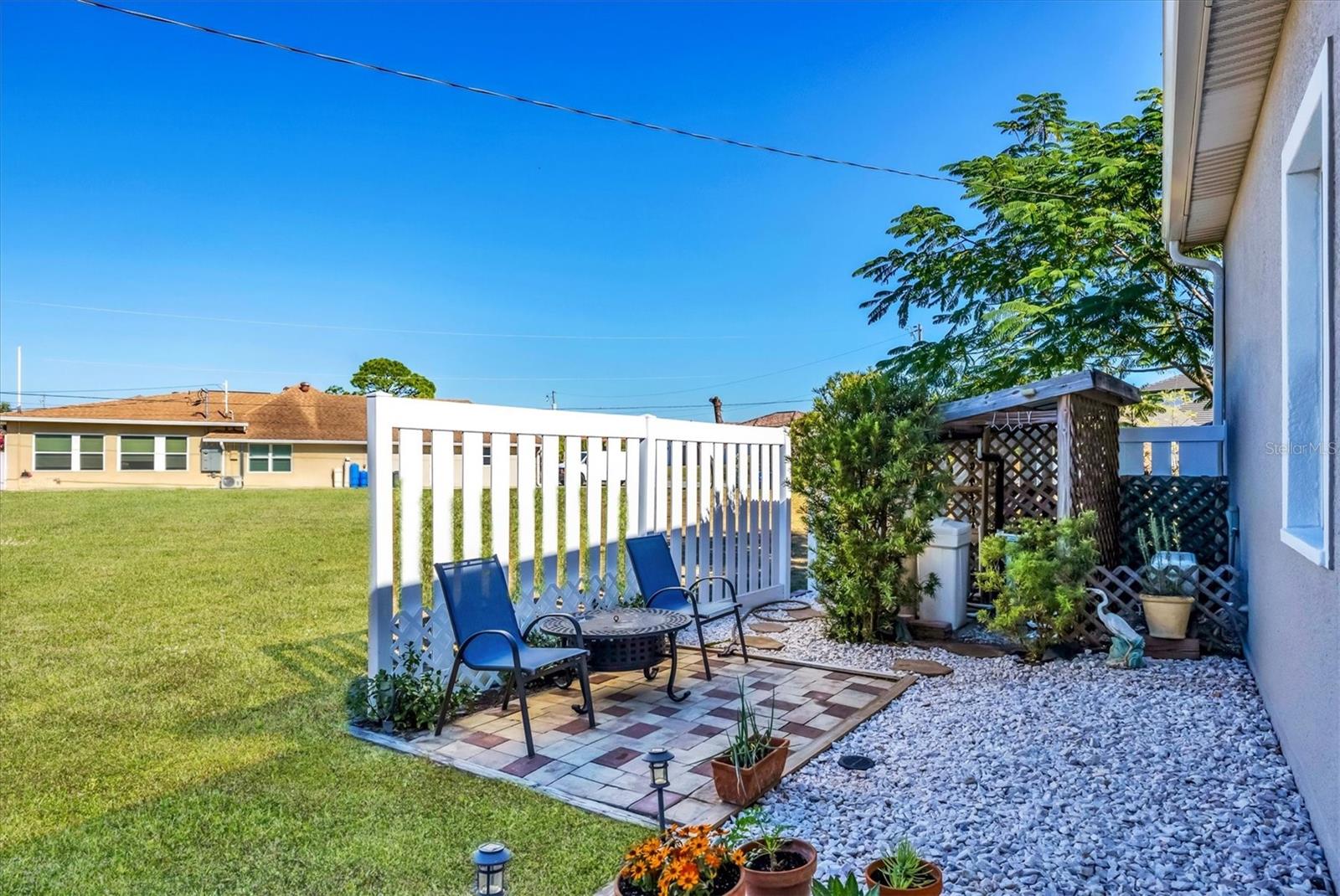 400 ISABEL ST, NORTH PORT, FL, 34287