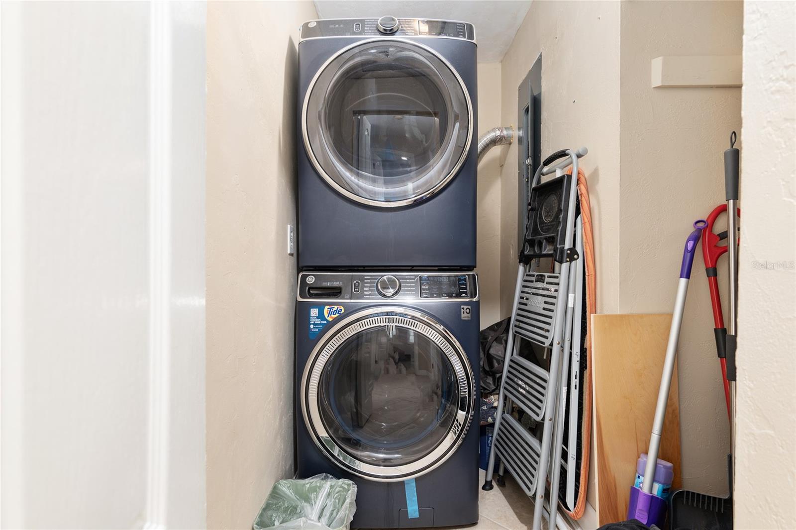 2821 NW 12TH PL, GAINESVILLE, FL, 32605