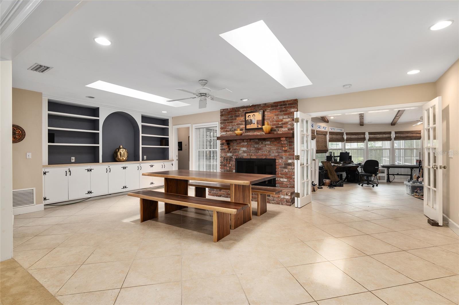 2821 NW 12TH PL, GAINESVILLE, FL, 32605