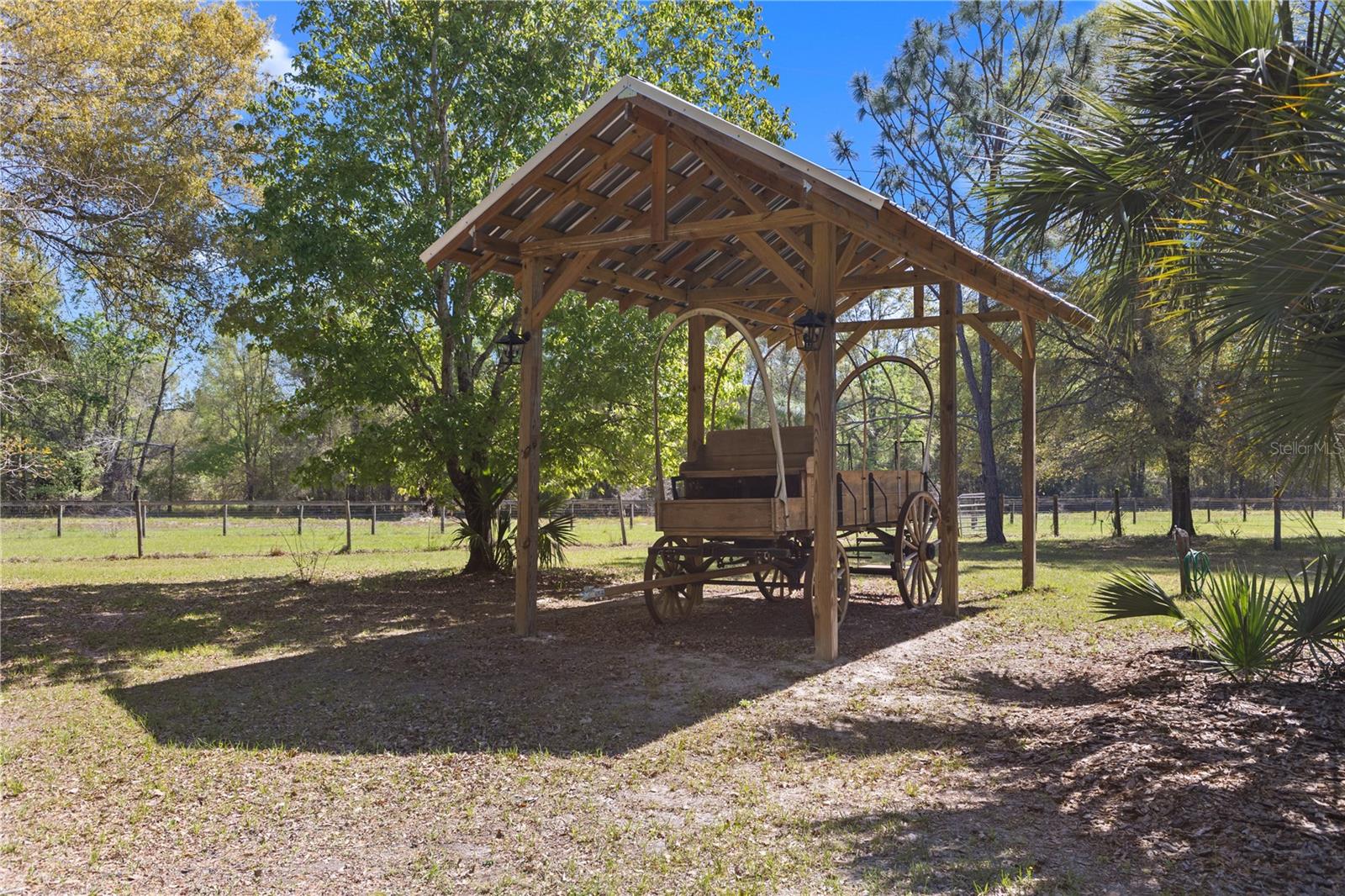 25743 NW 62ND AVE, HIGH SPRINGS, FL, 32643