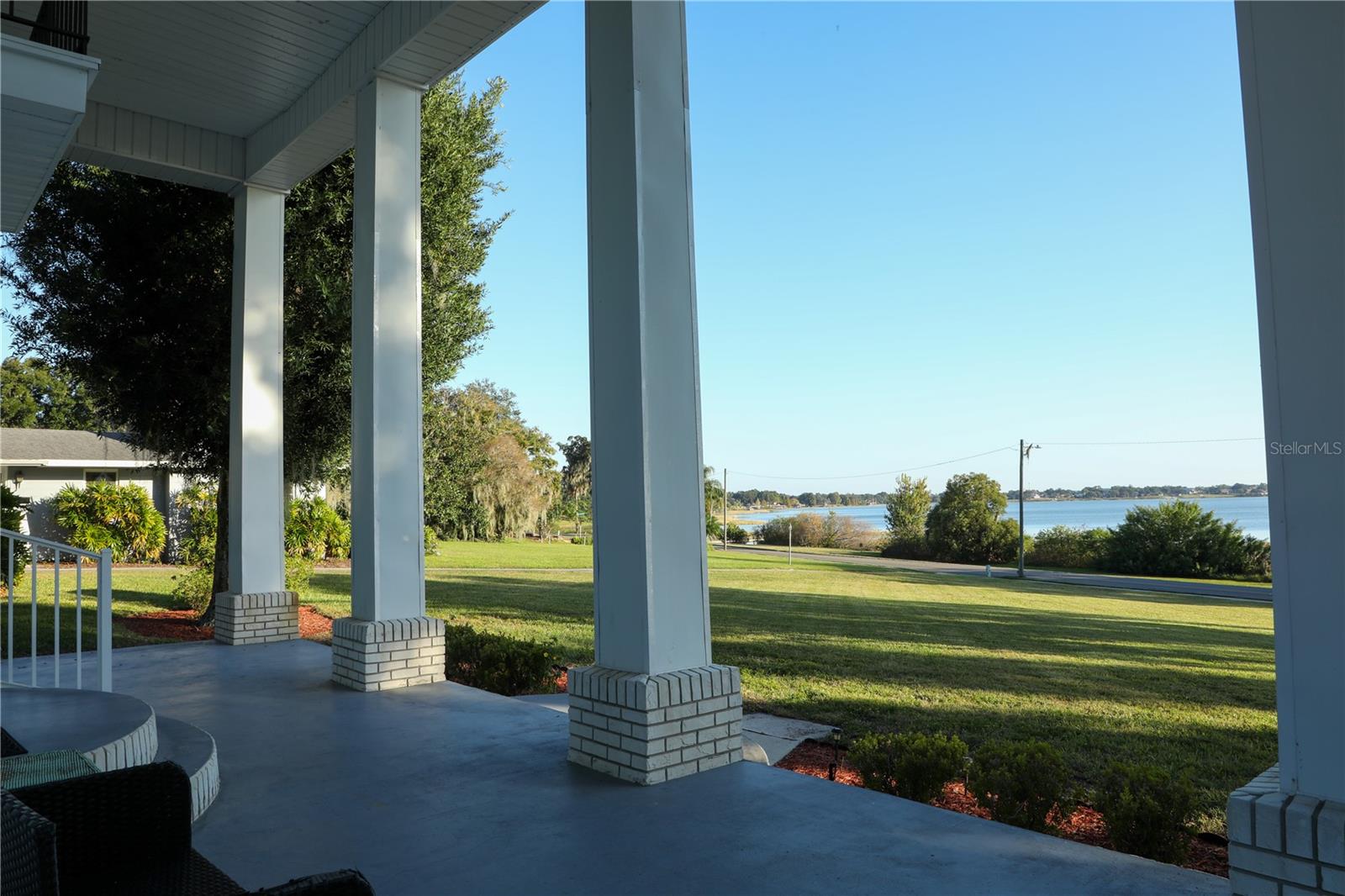 1542 LAKE ARIANA BLVD, AUBURNDALE, FL, 33823