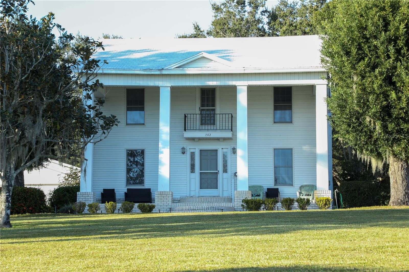 1542 LAKE ARIANA BLVD, AUBURNDALE, FL, 33823