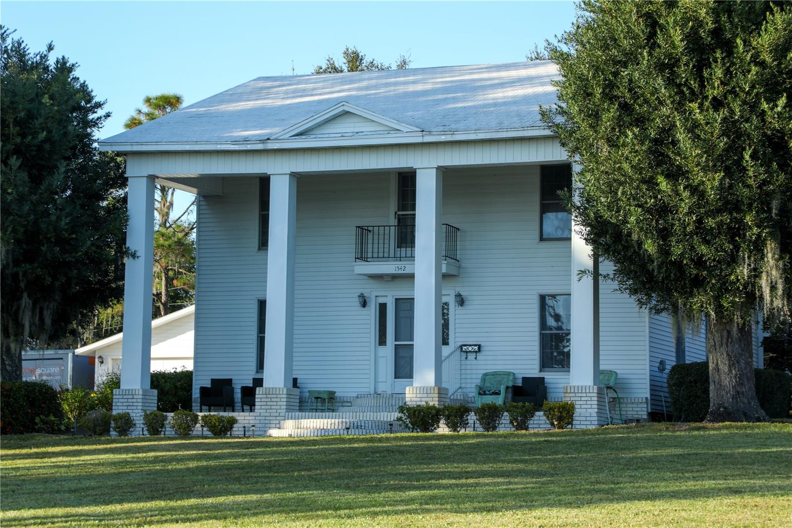 1542 LAKE ARIANA BLVD, AUBURNDALE, FL, 33823