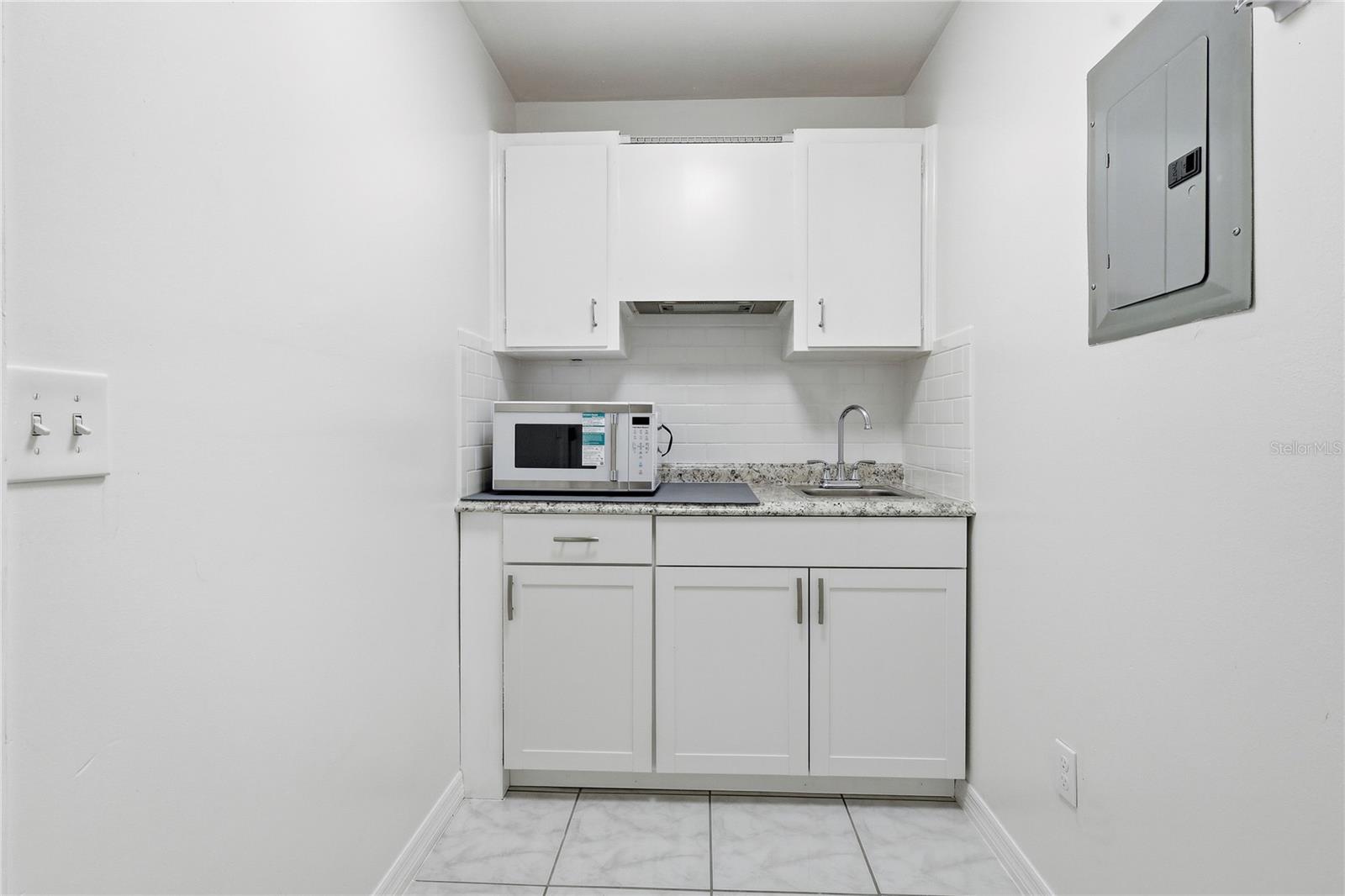 3106 W LA SALLE ST, TAMPA, FL, 33607