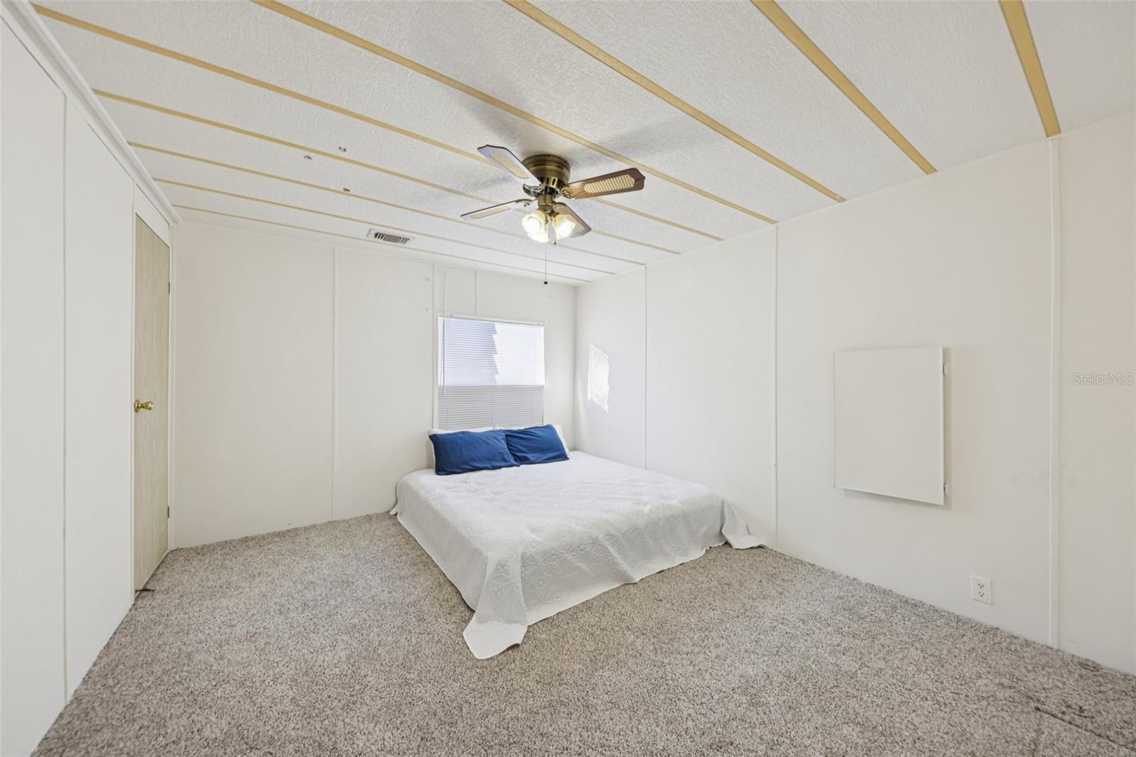 6786 NE 5TH PL, OCALA, FL, 34470