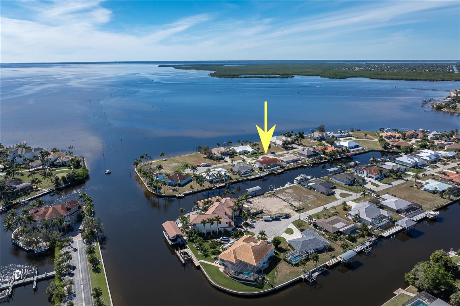 136 CREEK DR SE, PORT CHARLOTTE, FL, 33952