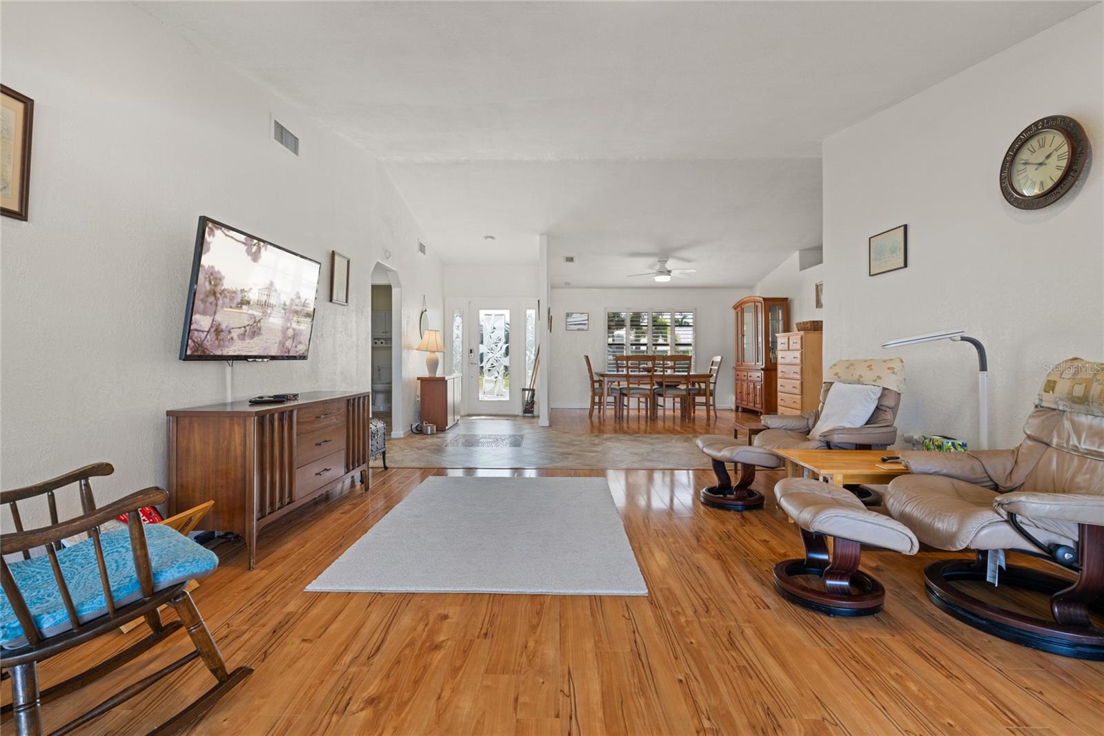 136 CREEK DR SE, PORT CHARLOTTE, FL, 33952