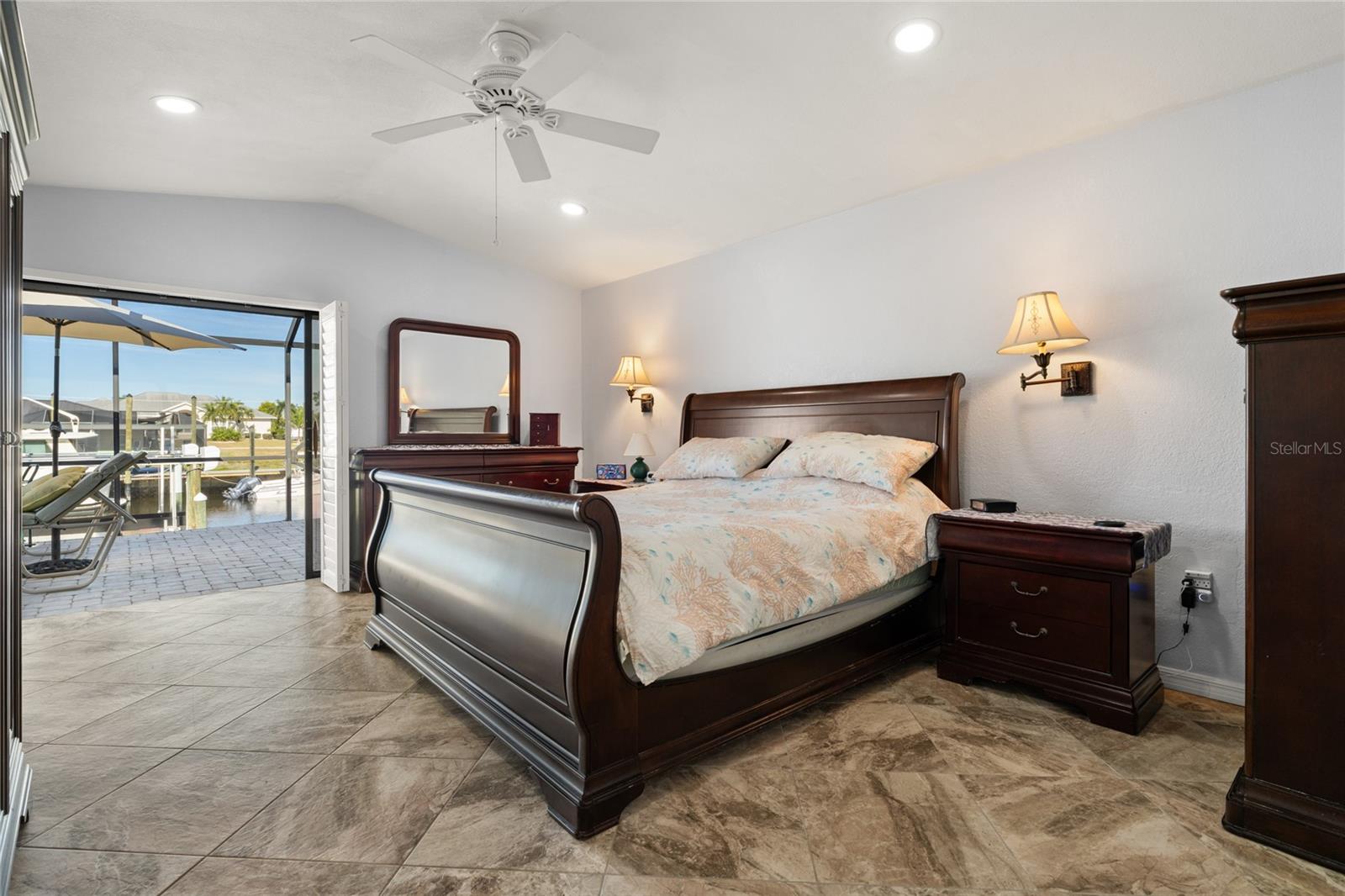 136 CREEK DR SE, PORT CHARLOTTE, FL, 33952