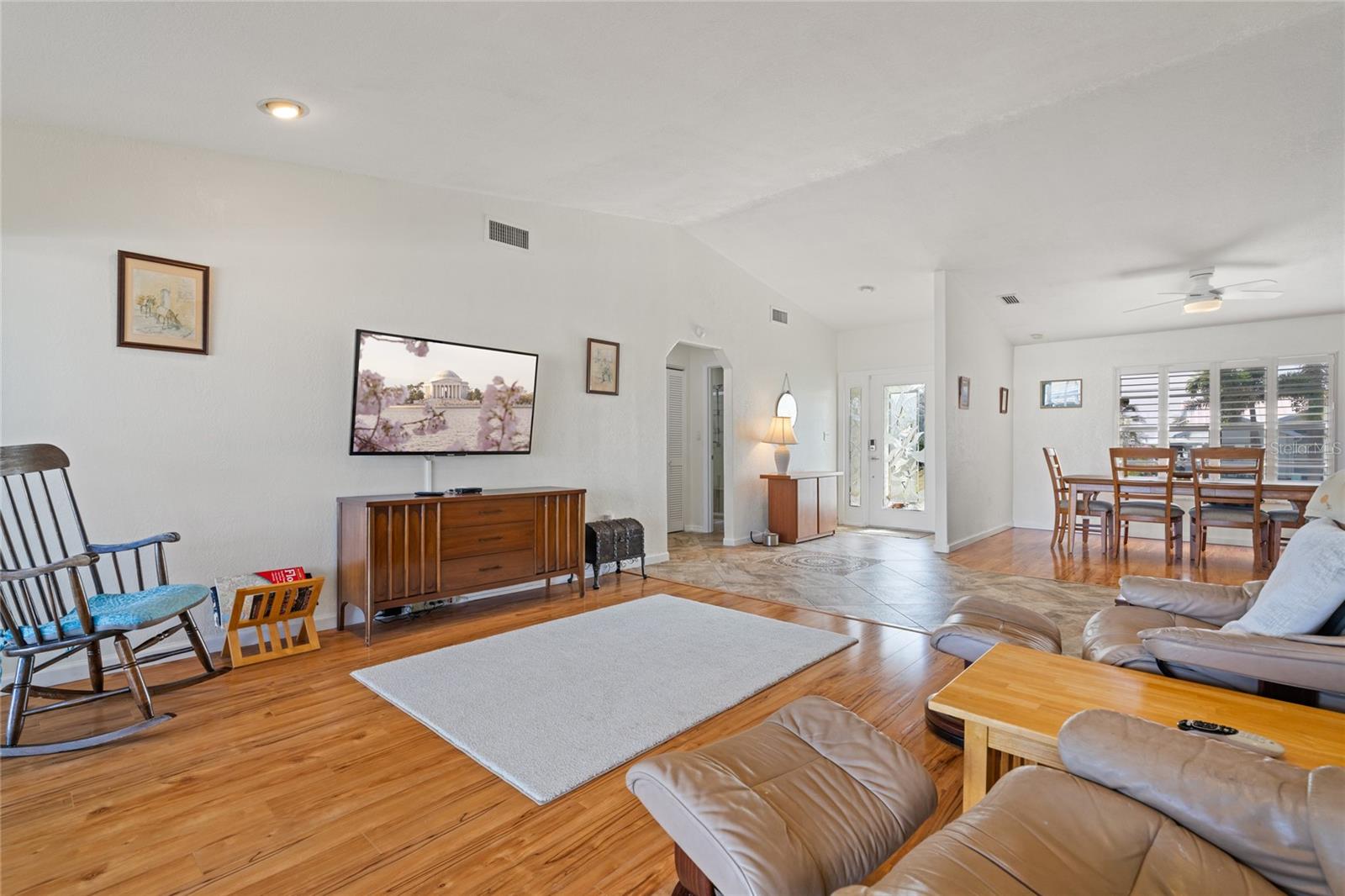 136 CREEK DR SE, PORT CHARLOTTE, FL, 33952