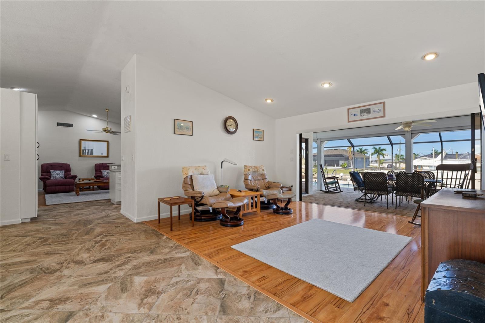 136 CREEK DR SE, PORT CHARLOTTE, FL, 33952