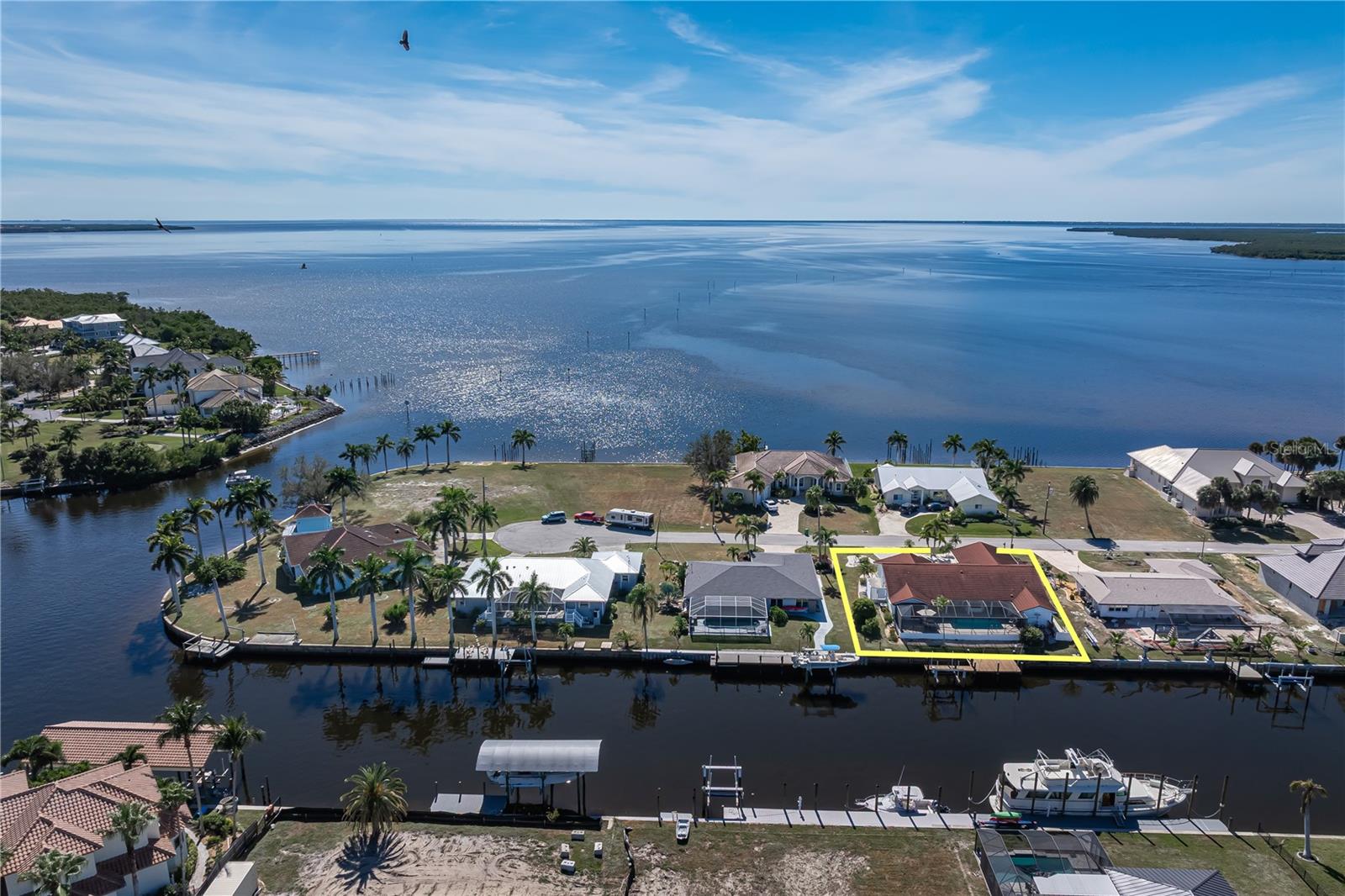 136 CREEK DR SE, PORT CHARLOTTE, FL, 33952