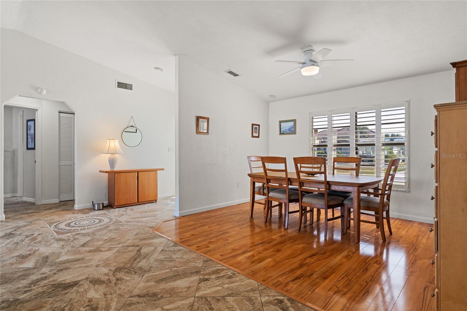 136 CREEK DR SE, PORT CHARLOTTE, FL, 33952