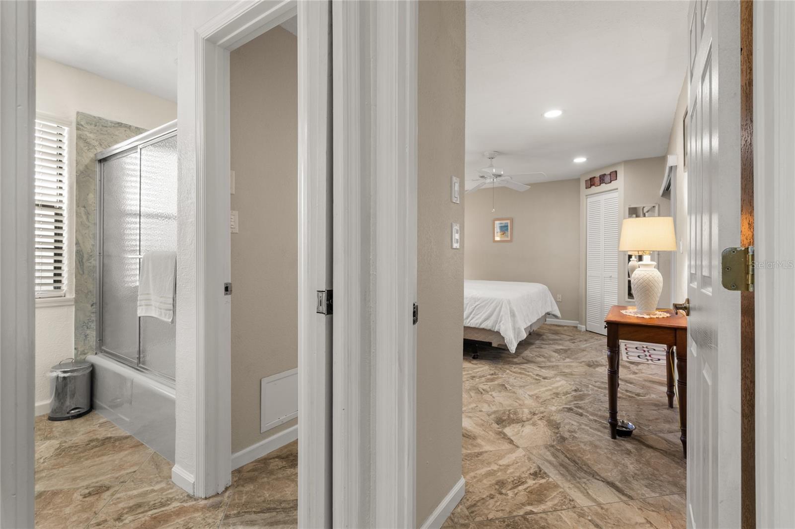 136 CREEK DR SE, PORT CHARLOTTE, FL, 33952