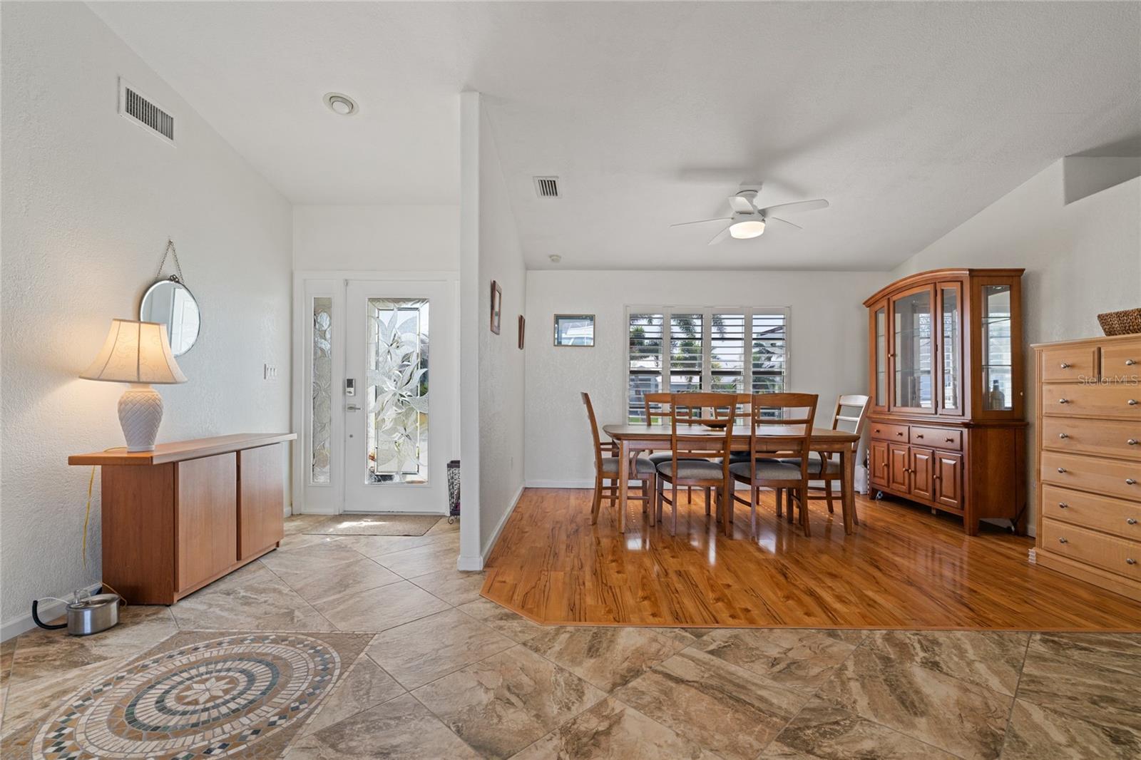 136 CREEK DR SE, PORT CHARLOTTE, FL, 33952