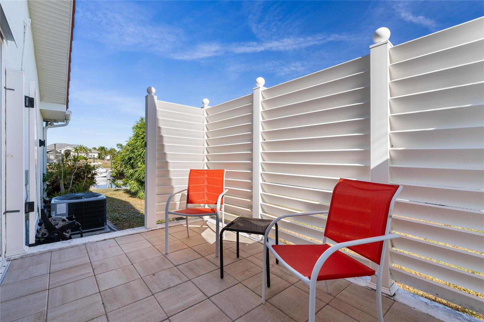 136 CREEK DR SE, PORT CHARLOTTE, FL, 33952