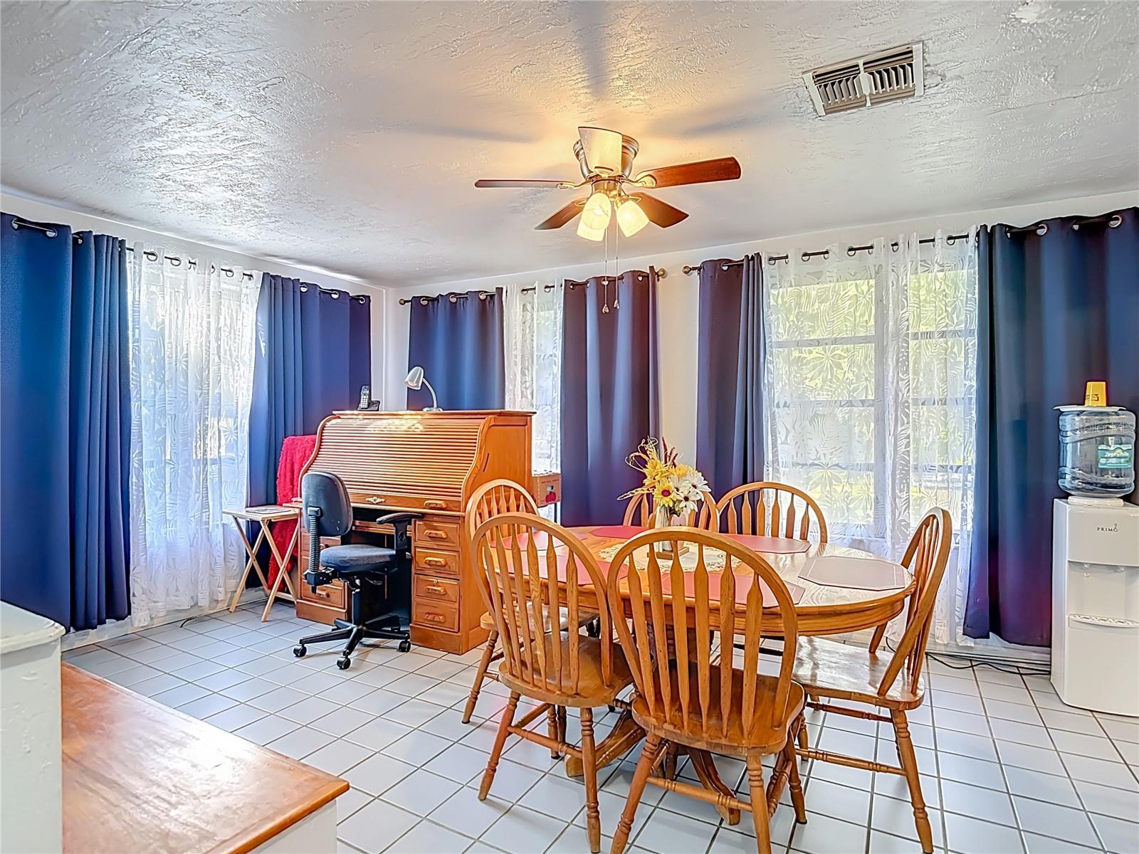 25007 HOLDEN DR, BROOKSVILLE, FL, 34601