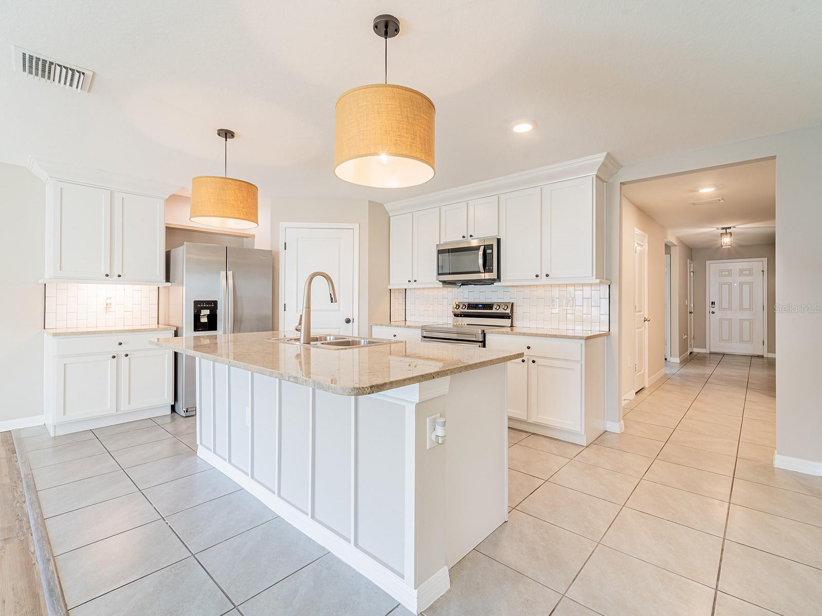 13748 WINEBERRY DR, DADE CITY, FL, 33525