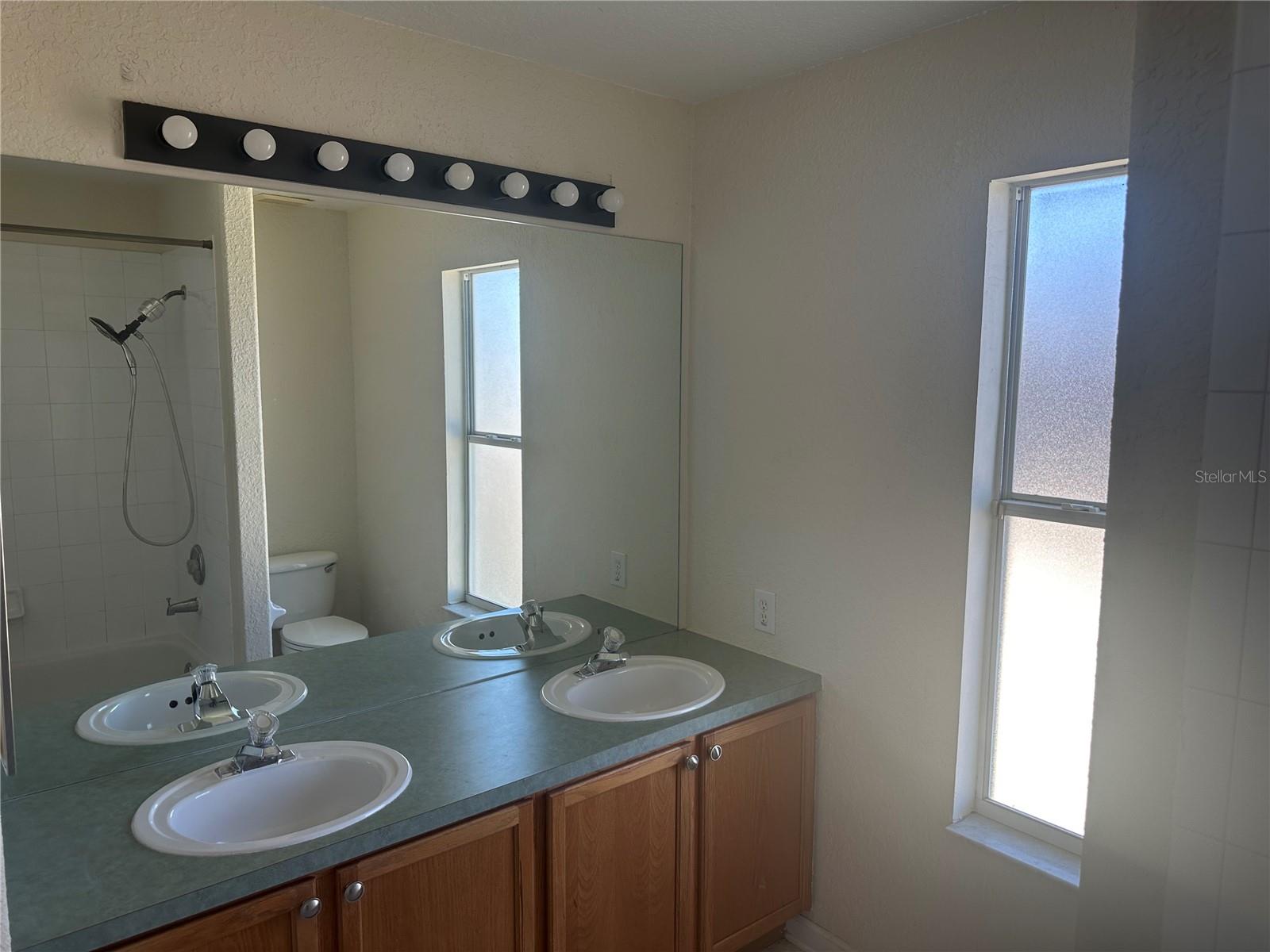 2746 HERONS LANDING DR, KISSIMMEE, FL, 34741