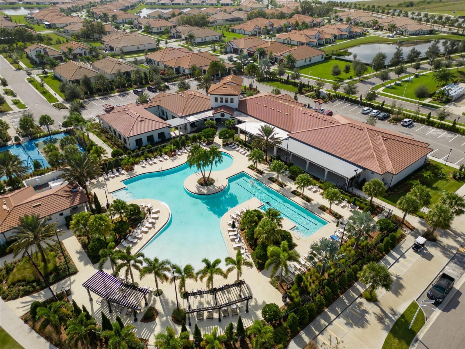 5055 CAPTAIN DAVIS DR, WIMAUMA, FL, 33598